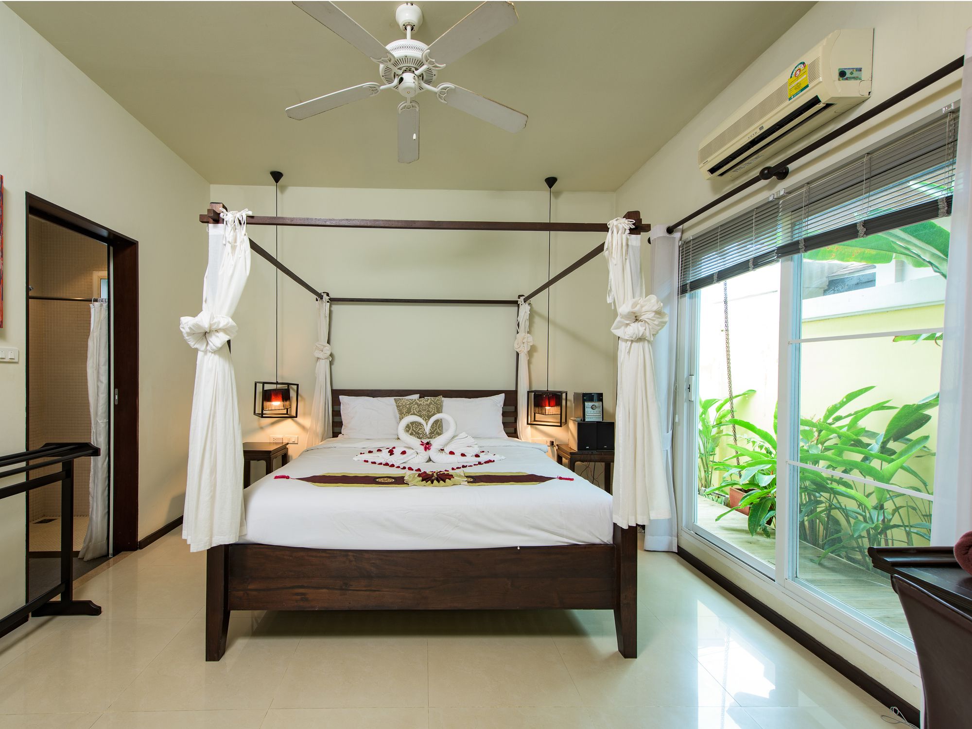 Tiara Villa