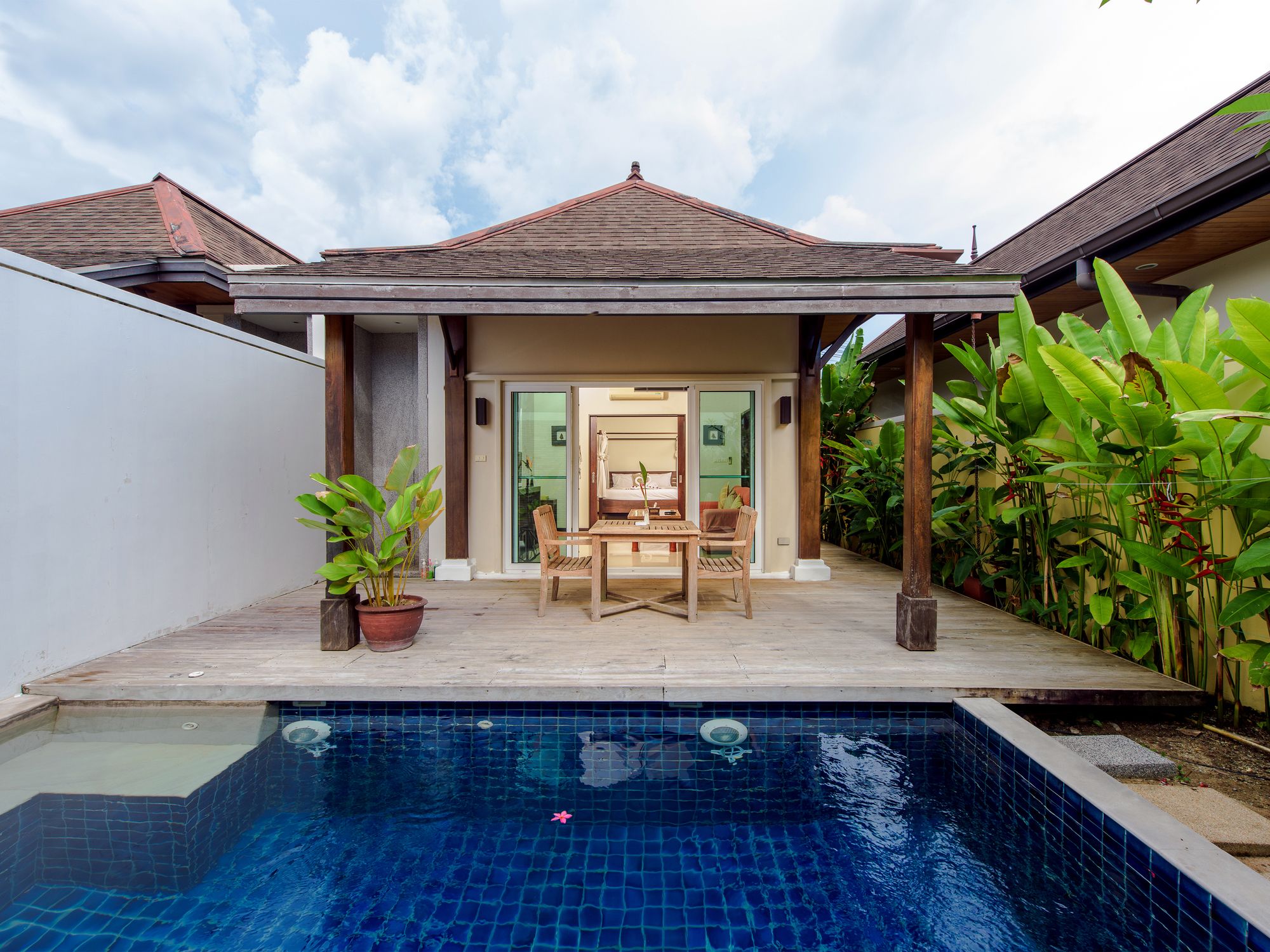 Tiara Villa