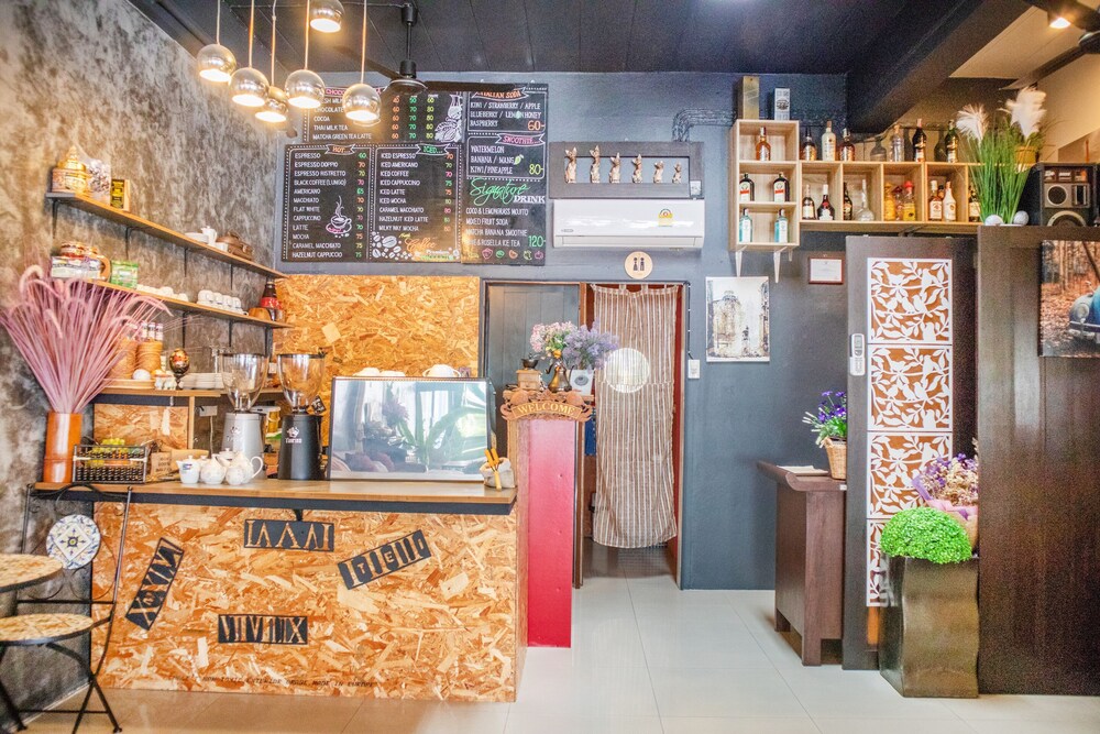 Tira Hostel @Chalong Phuket by Oyo Rooms