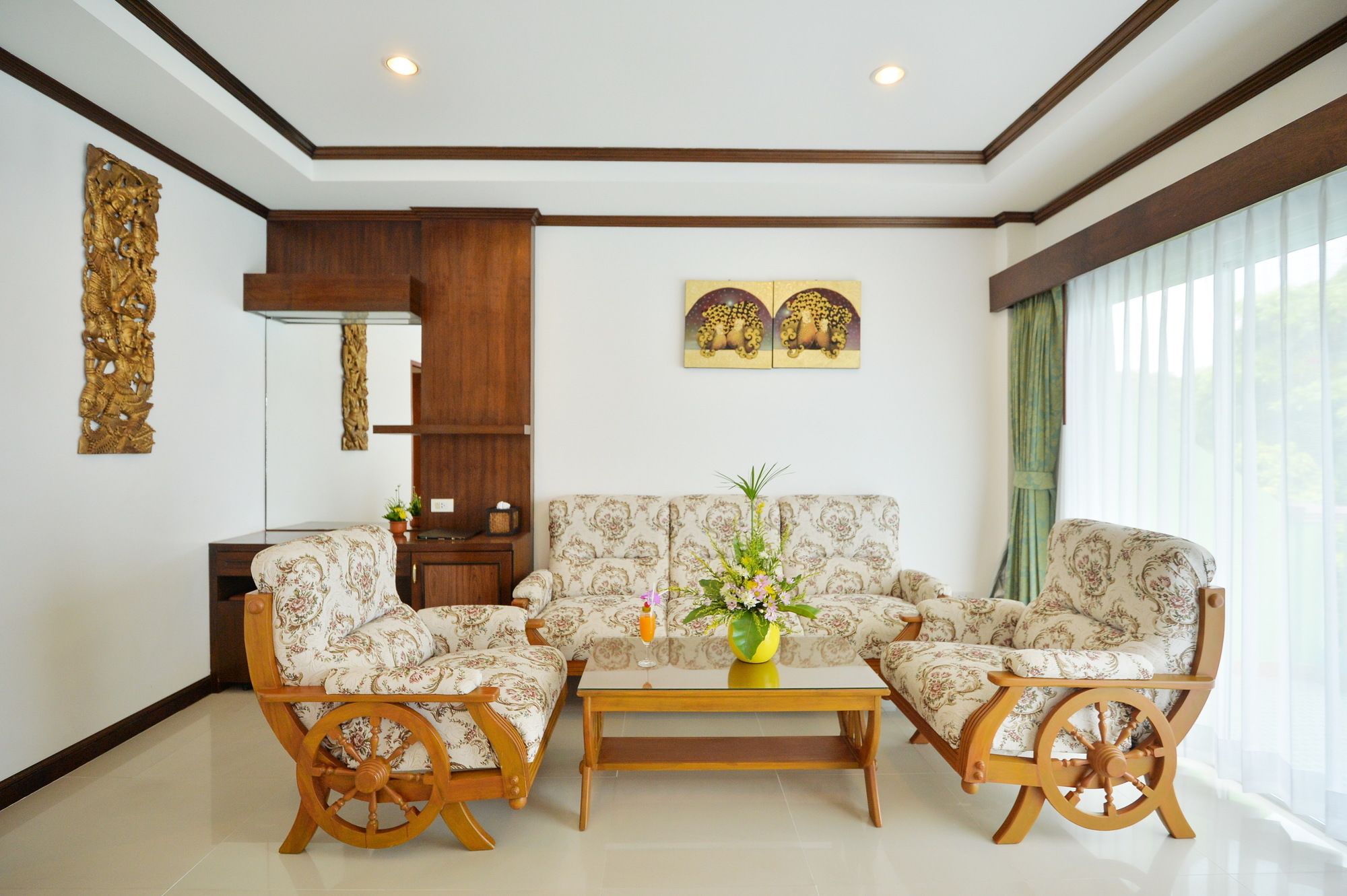 Tri Trang Beach Resort