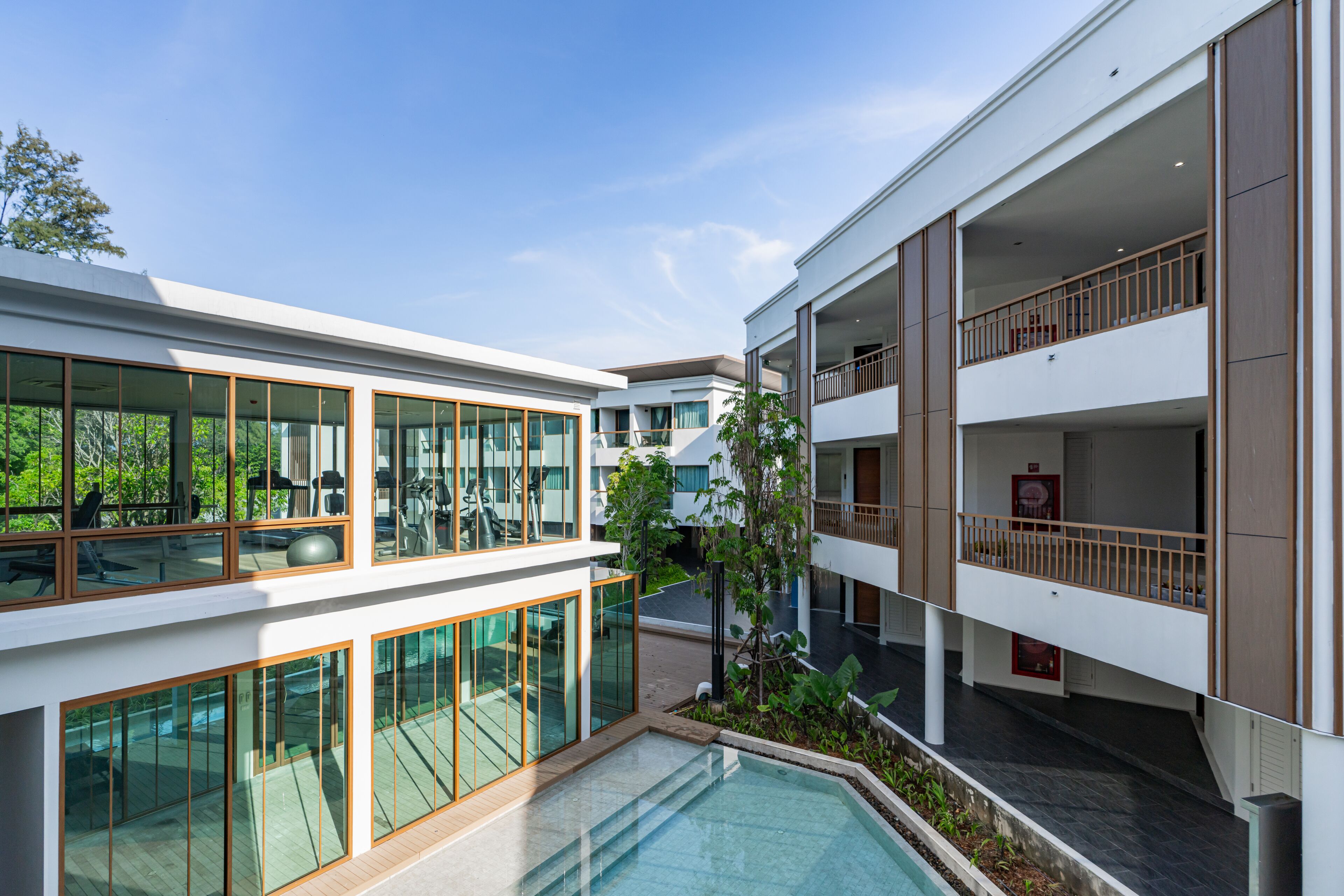 Bella Nara Phuket Naiyang Beach