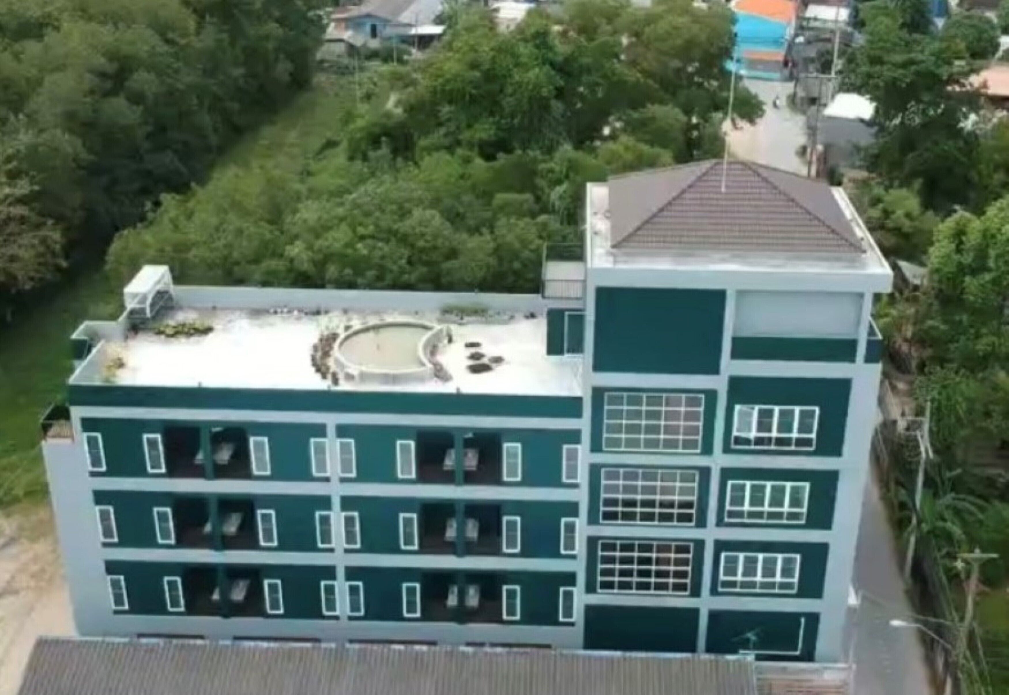 Le'Da Private Hotel