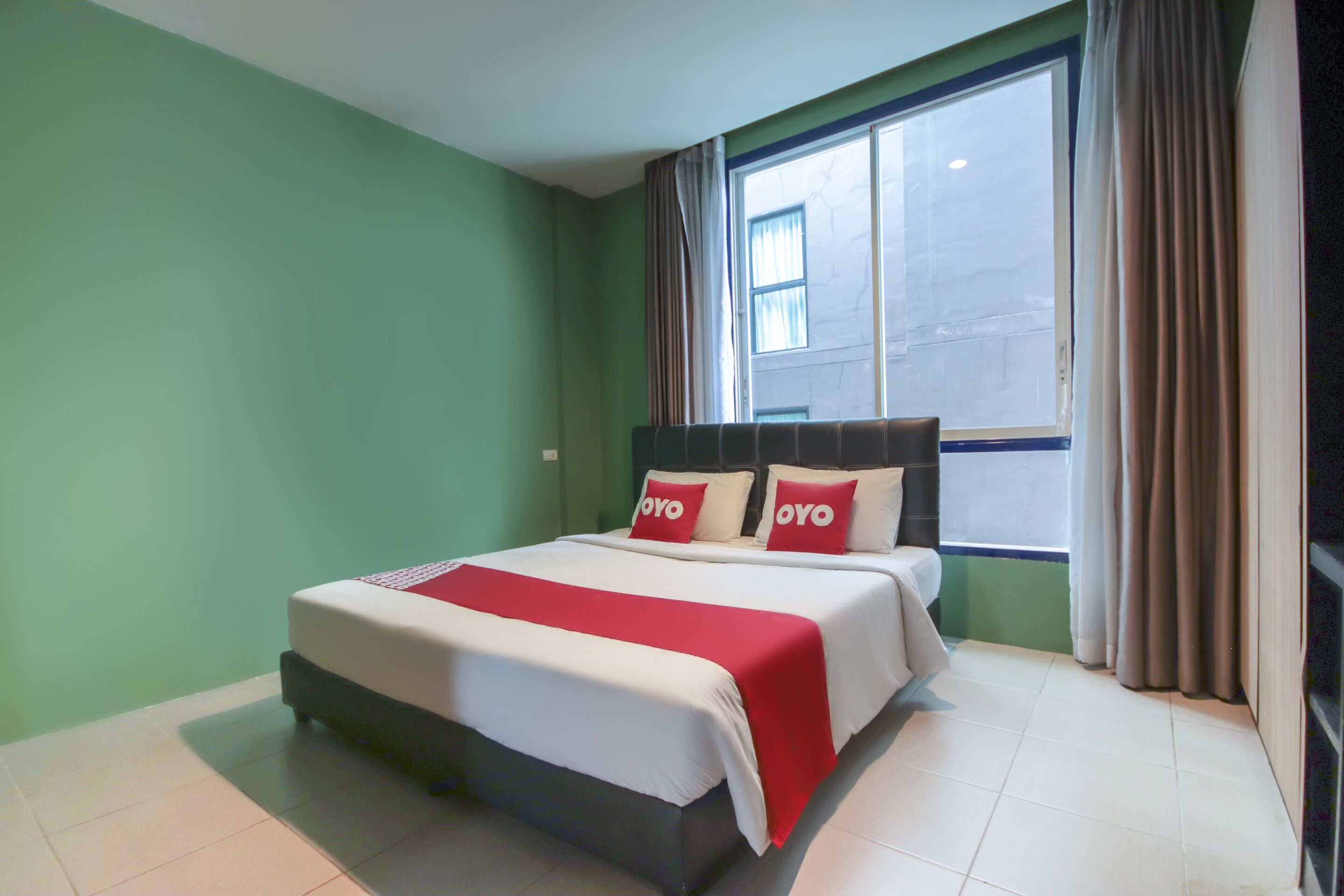 OYO 1162 Chalong Home Place