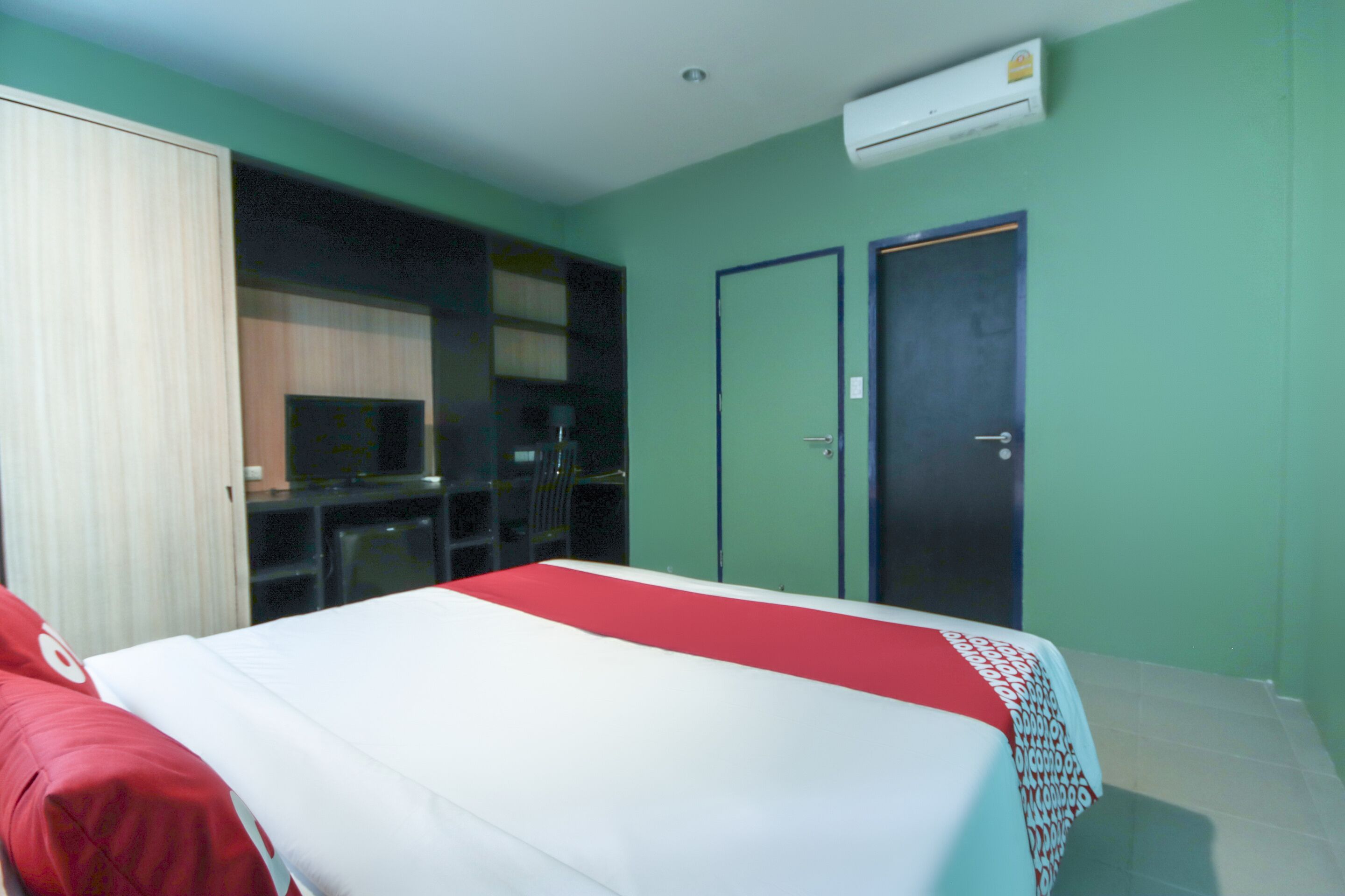 OYO 1162 Chalong Home Place