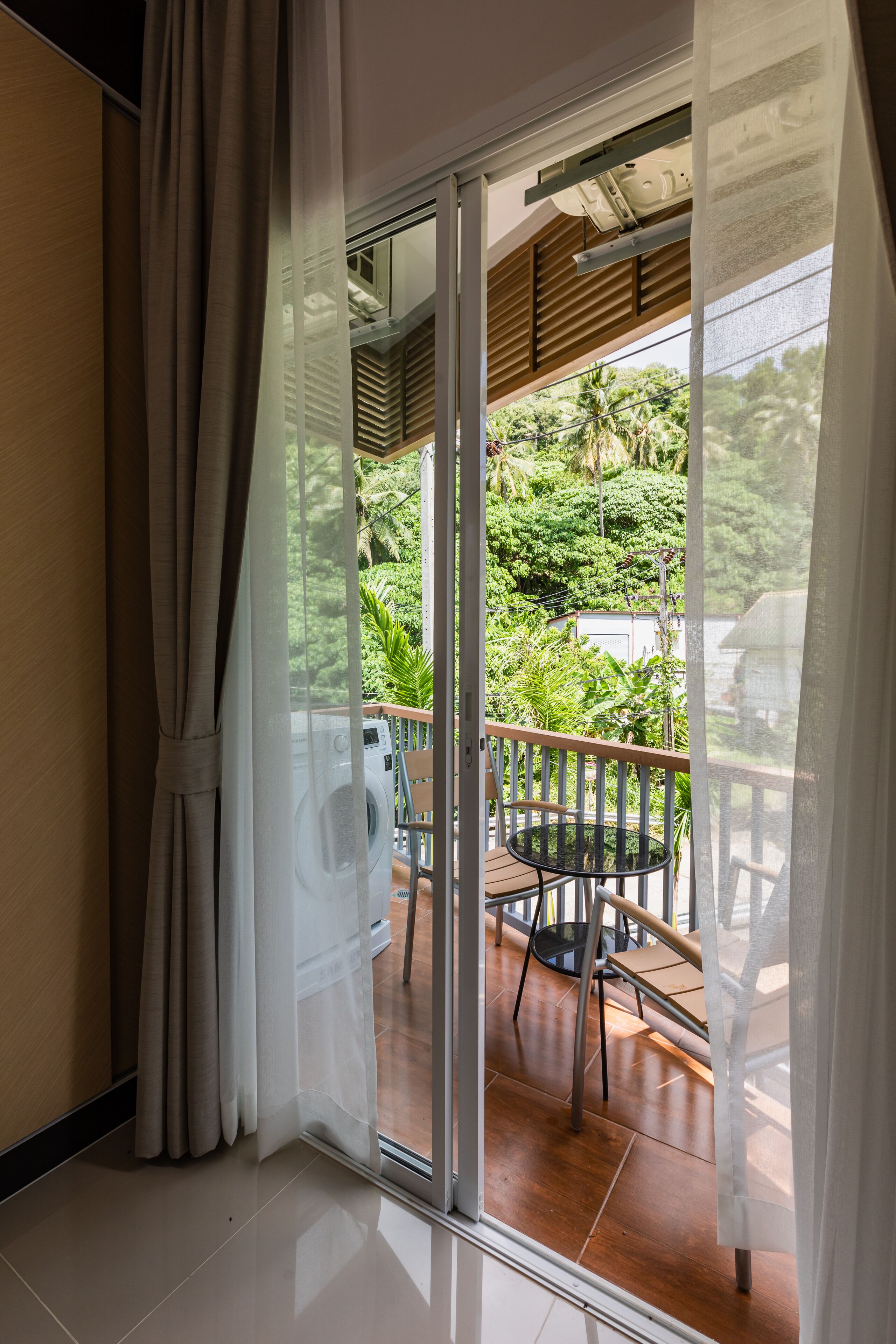 Palmetto Condominium