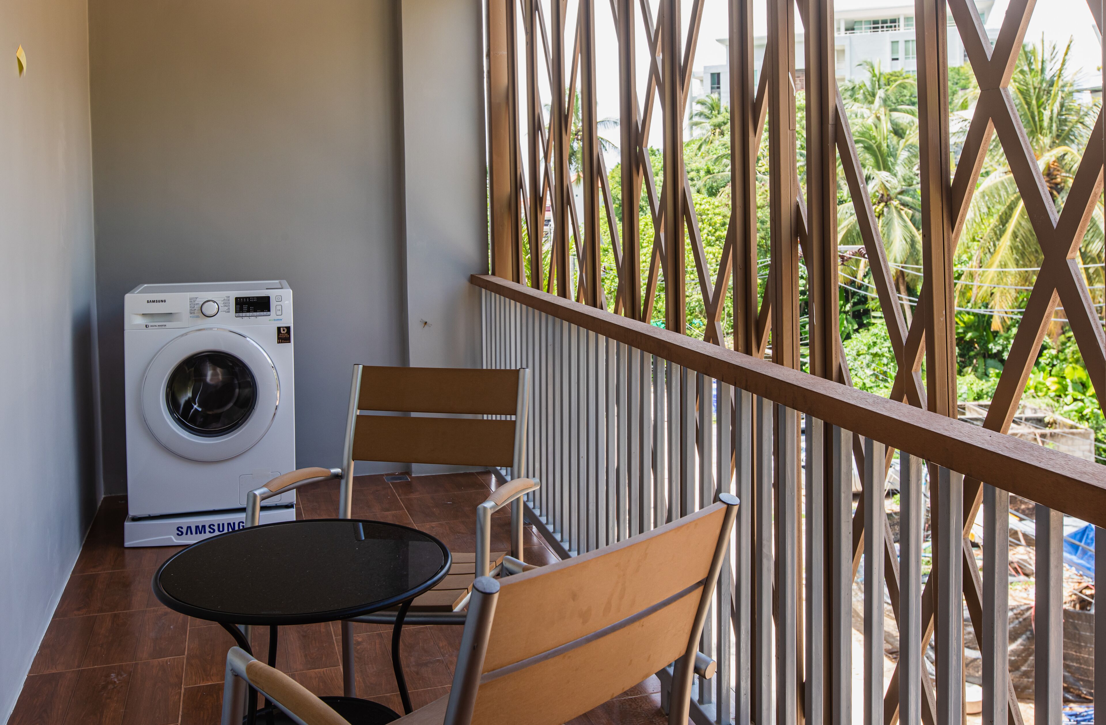 Palmetto Condominium