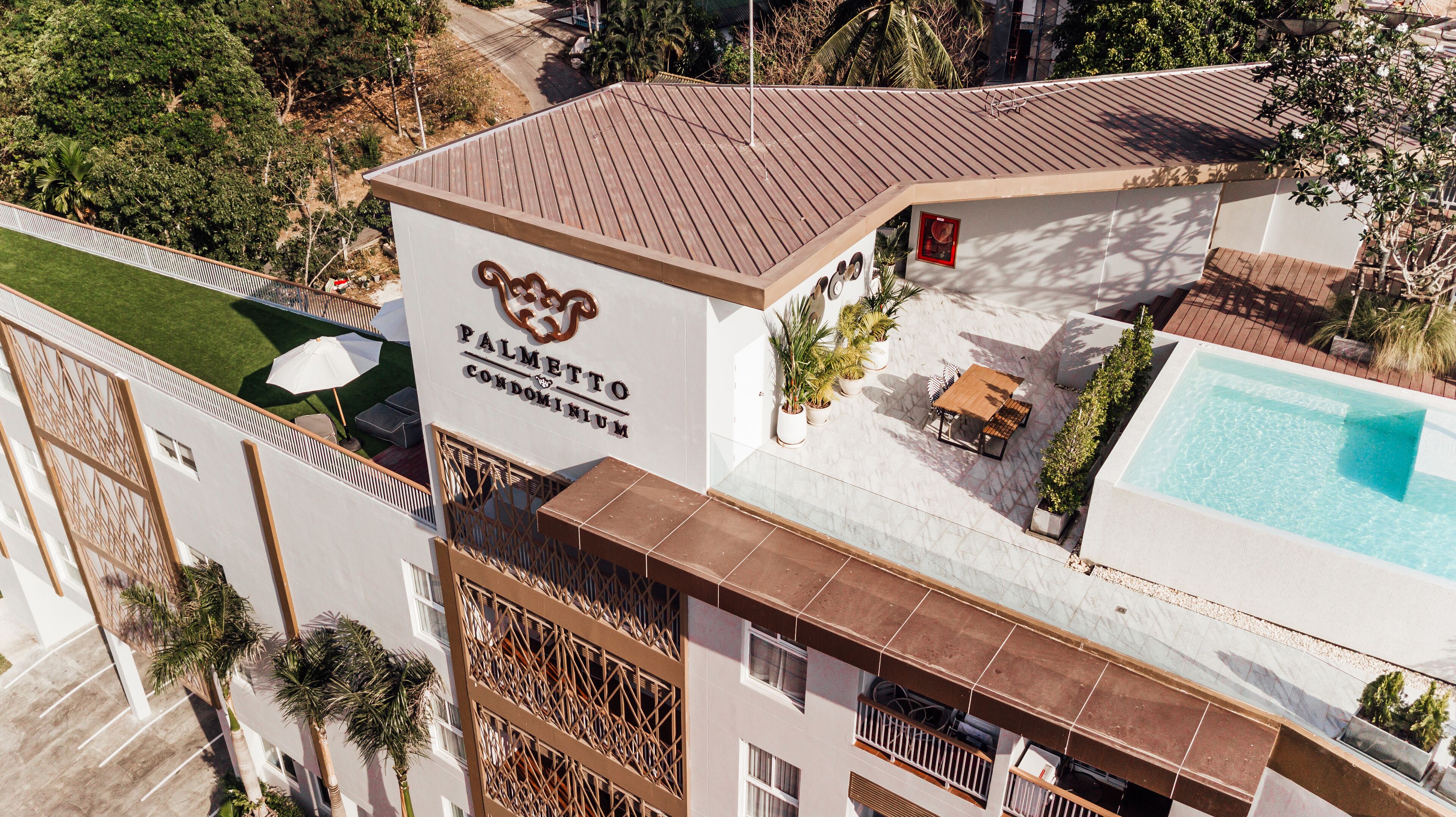 Palmetto Condominium