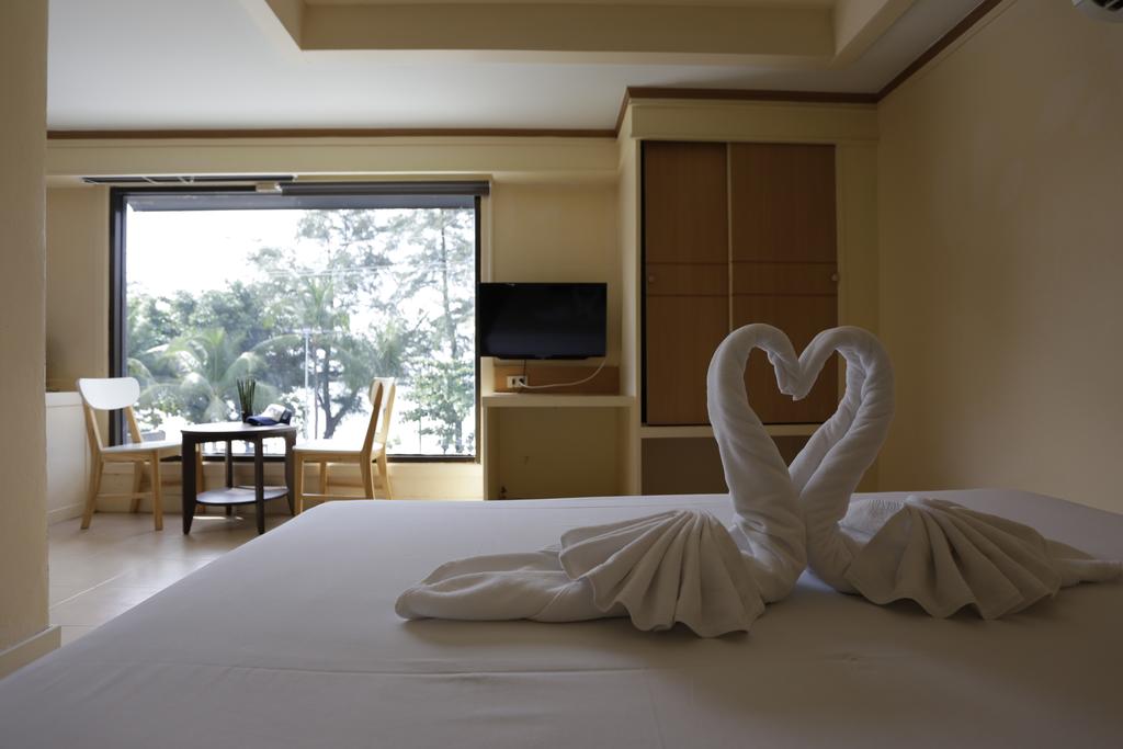 Patong Beachfront Boutique Hotel