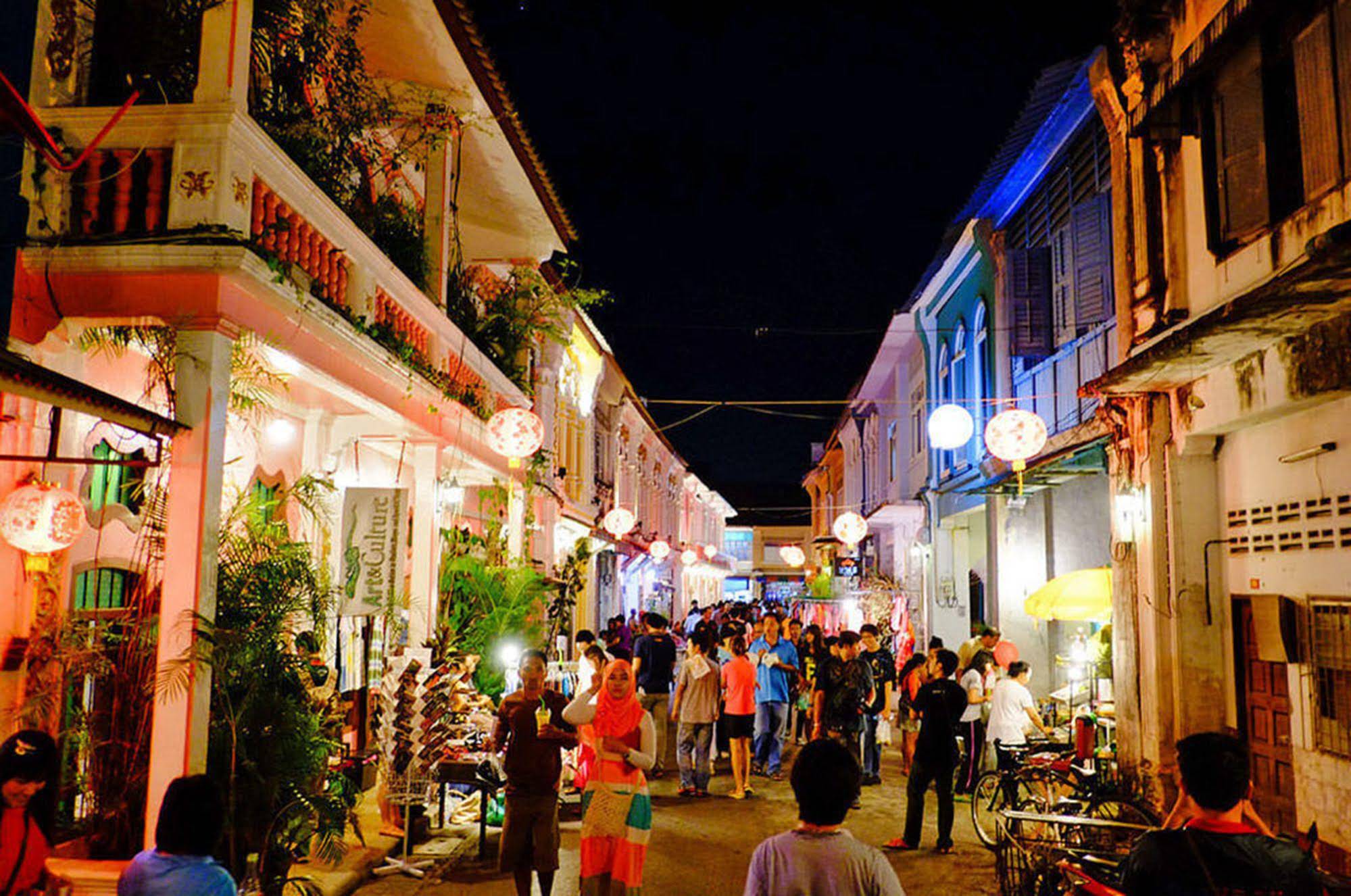 Phuket Town Inn