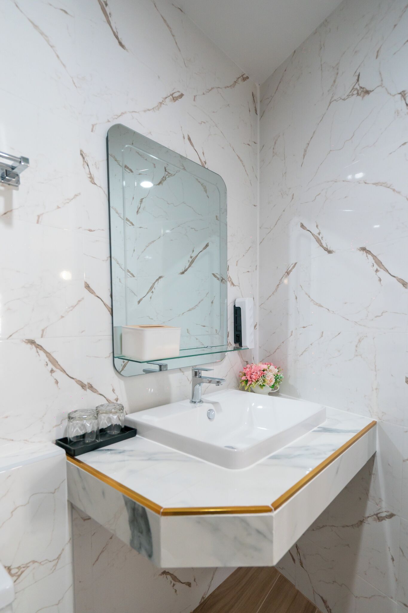 Phunaya Phuket Oldtown Hotel