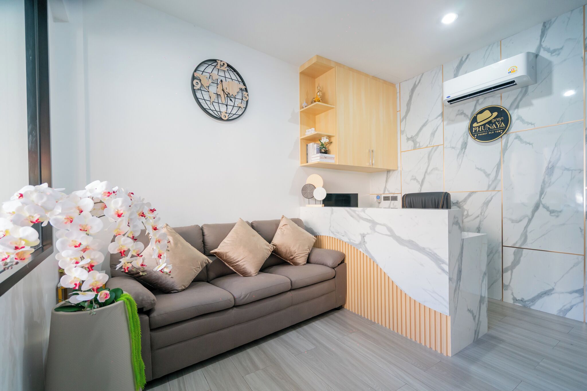 Phunaya Phuket Oldtown Hotel