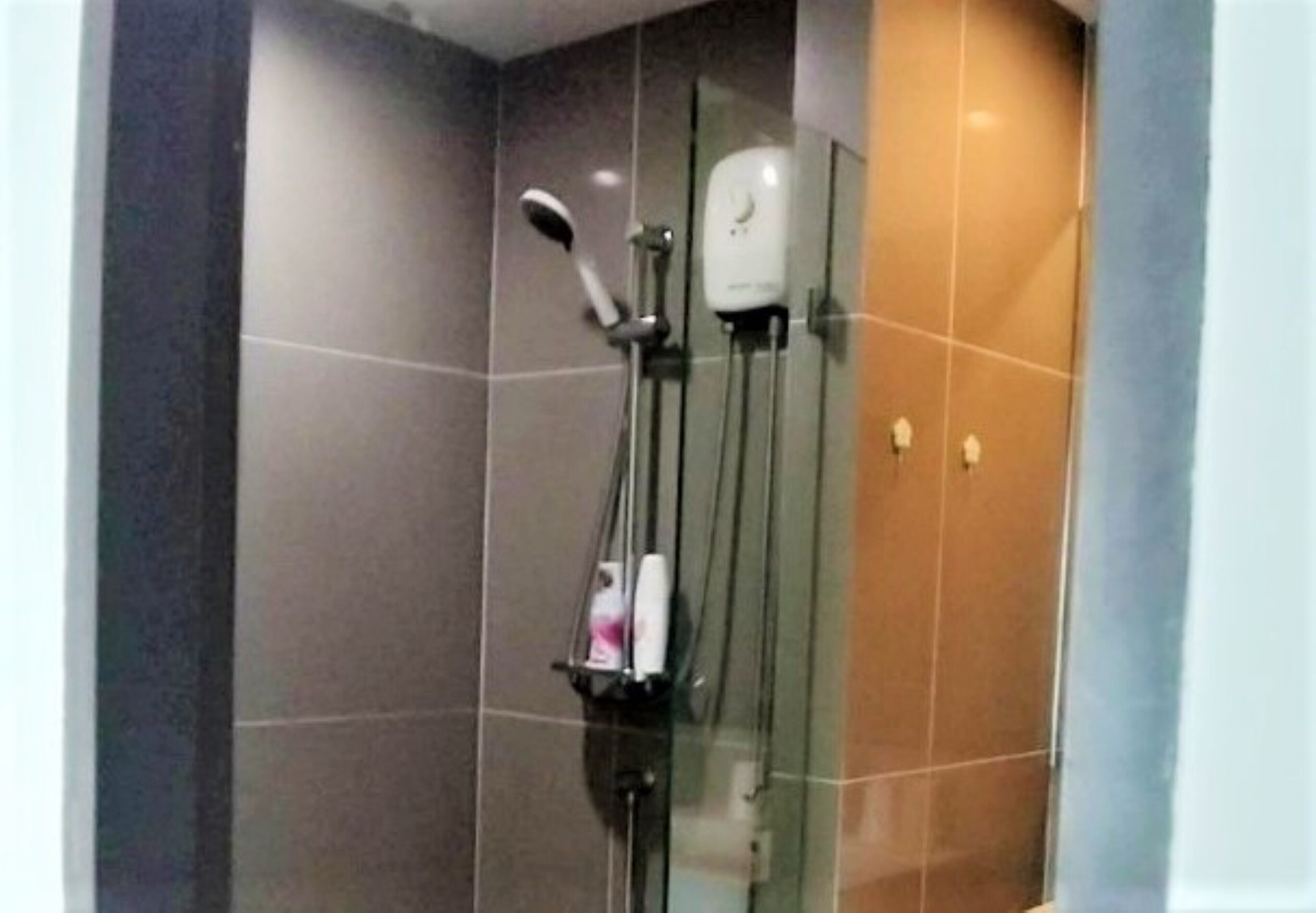 Sujinda Phuket Home Condo