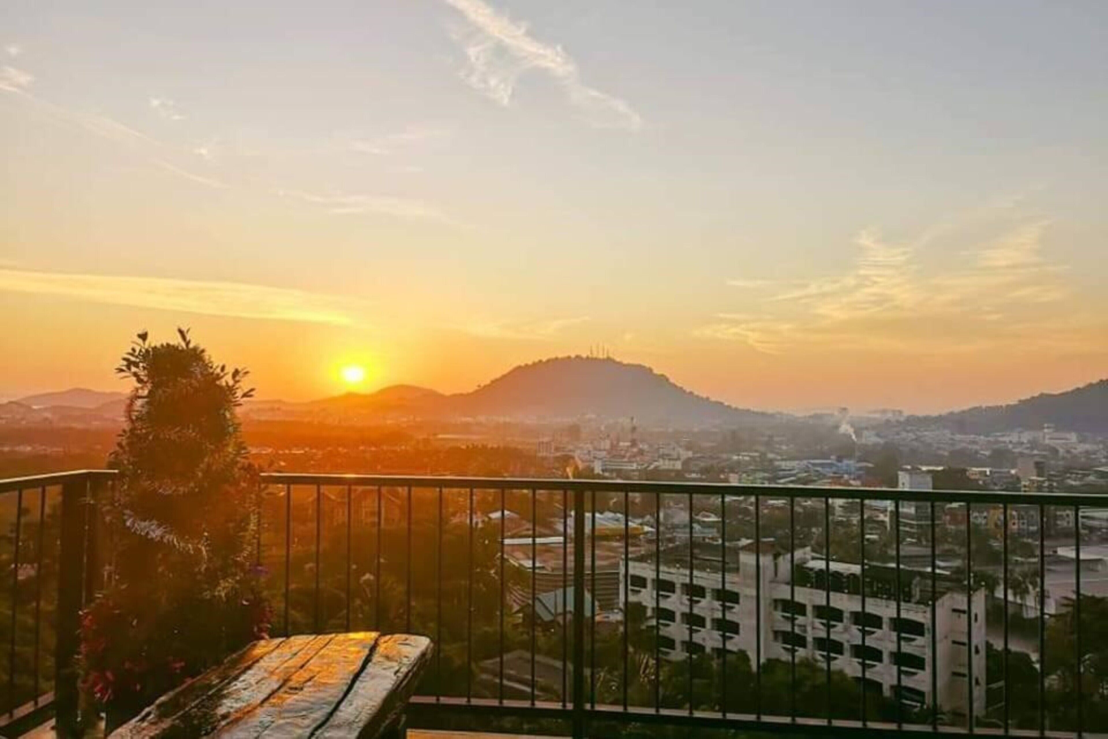 Sunrise Phuket Homestay