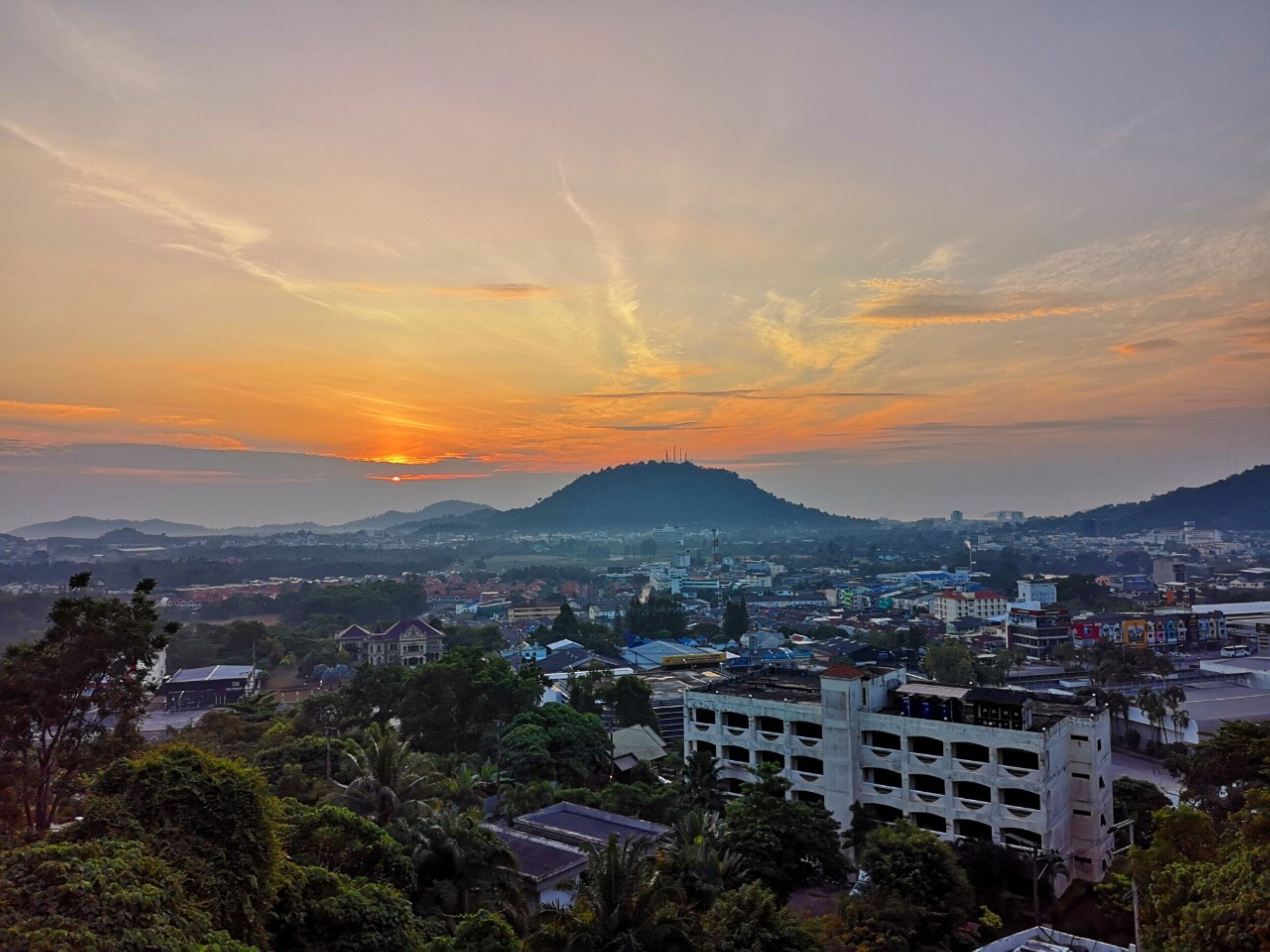 Sunrise Phuket Homestay