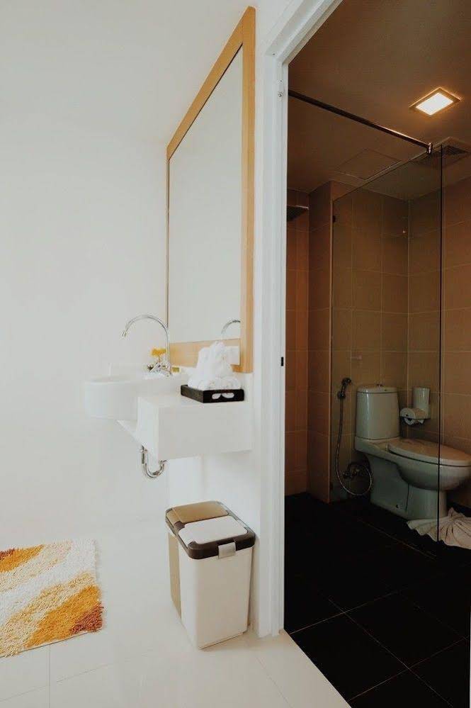 Modern Thai Suites