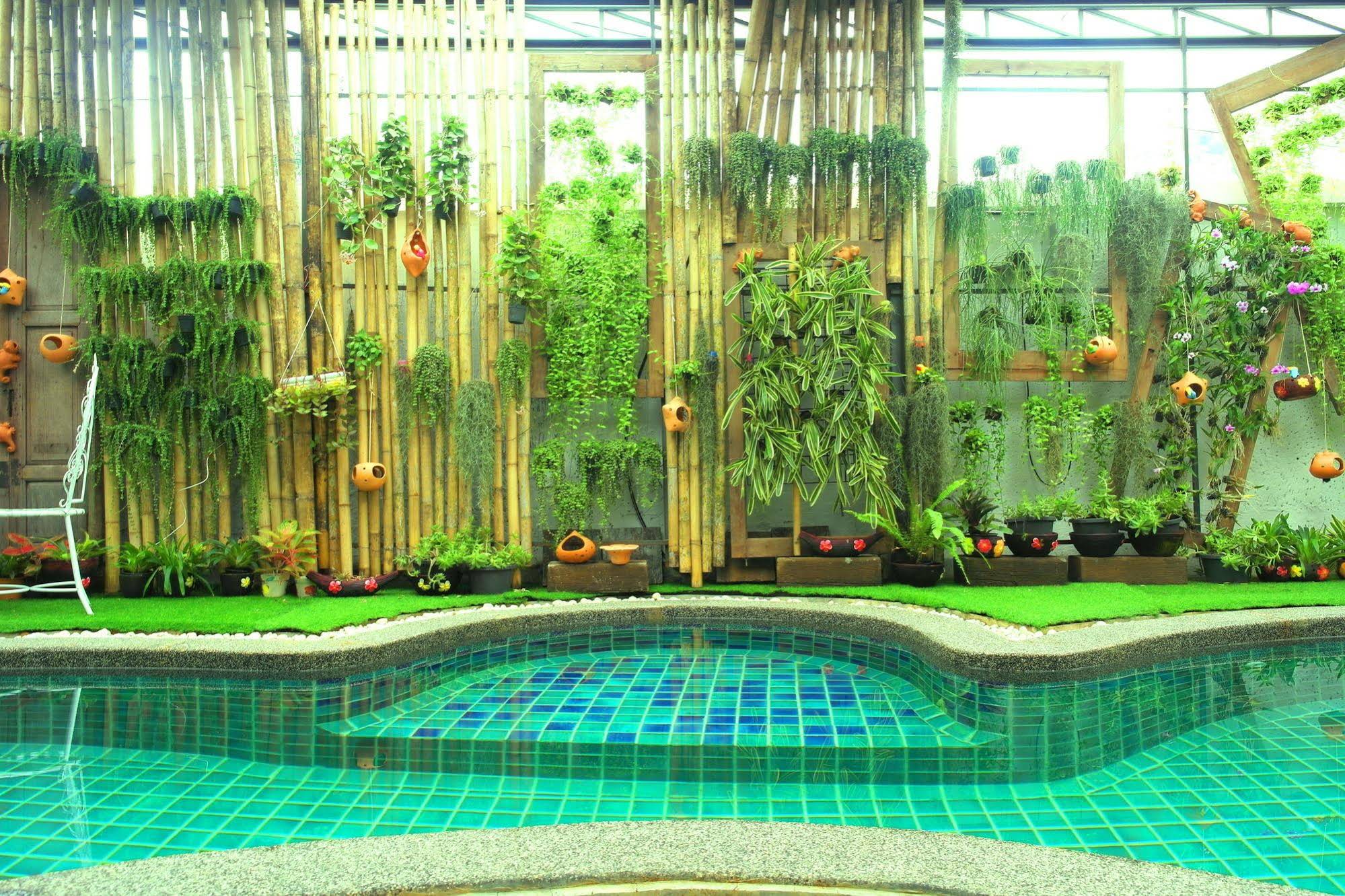 Saruda Phuket Hotel