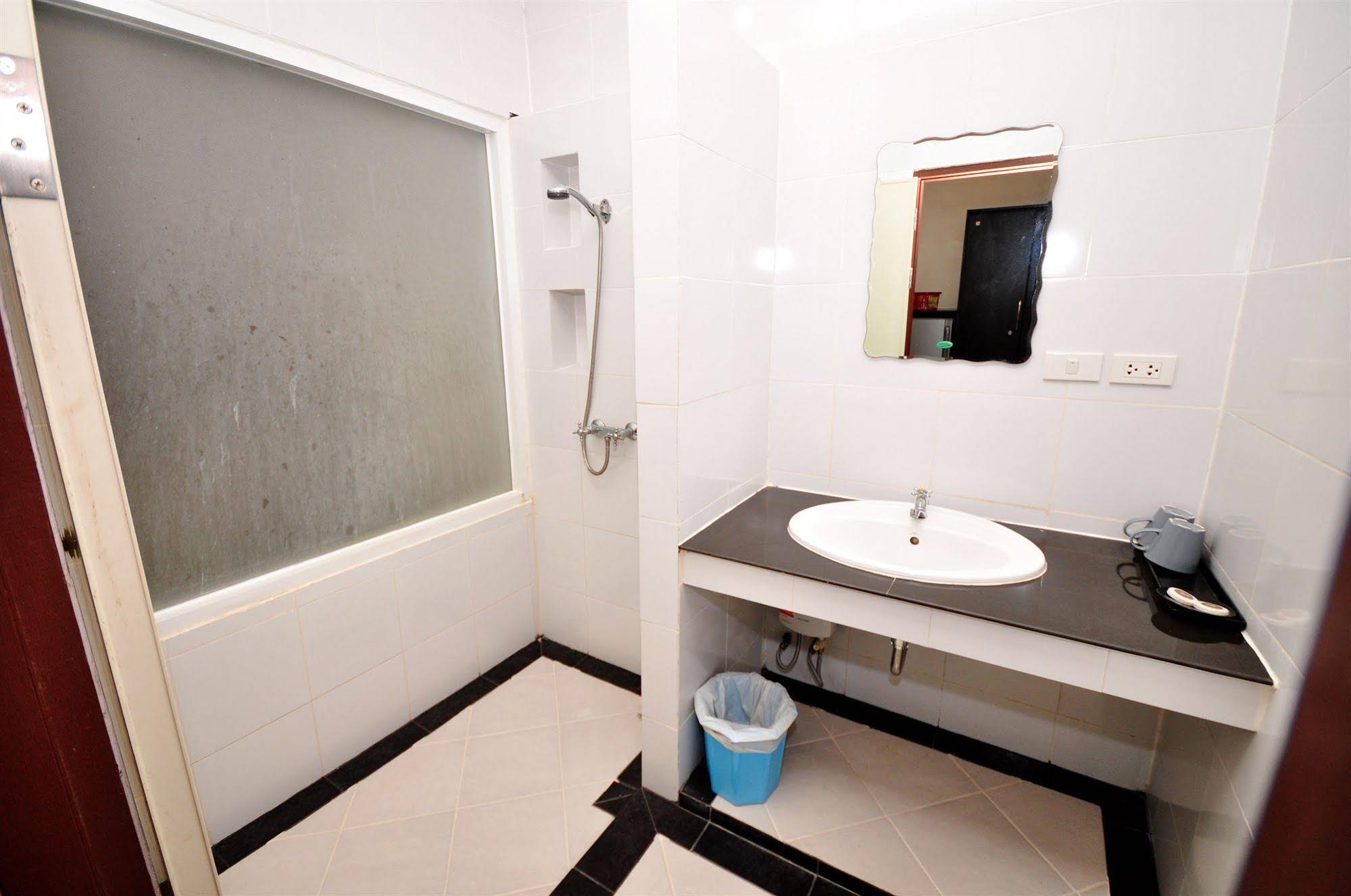 Saruda Phuket Hotel