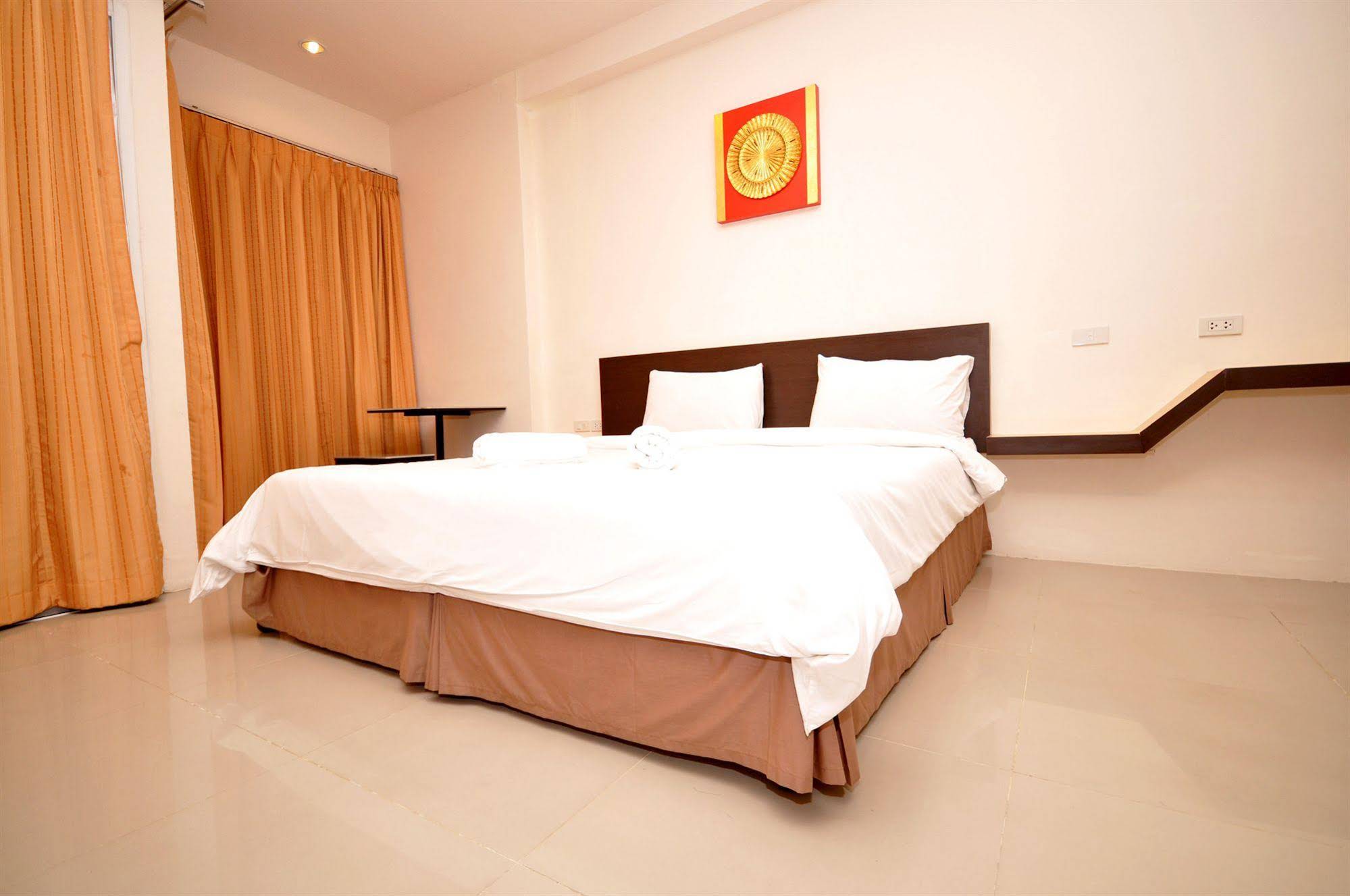 Saruda Phuket Hotel