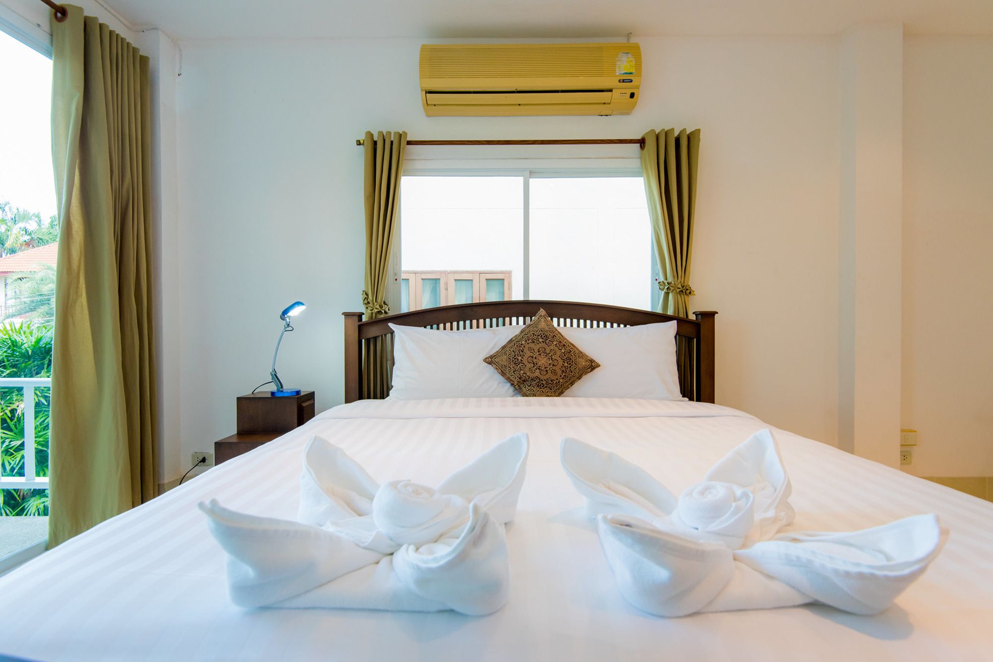 Tananza Pool Villa Nern Khao Phuket