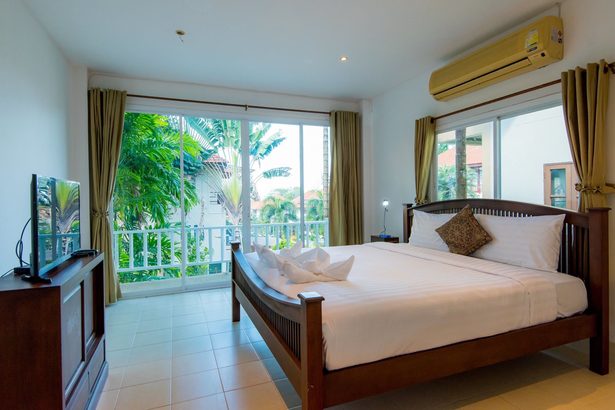 Tananza Pool Villa Nern Khao Phuket
