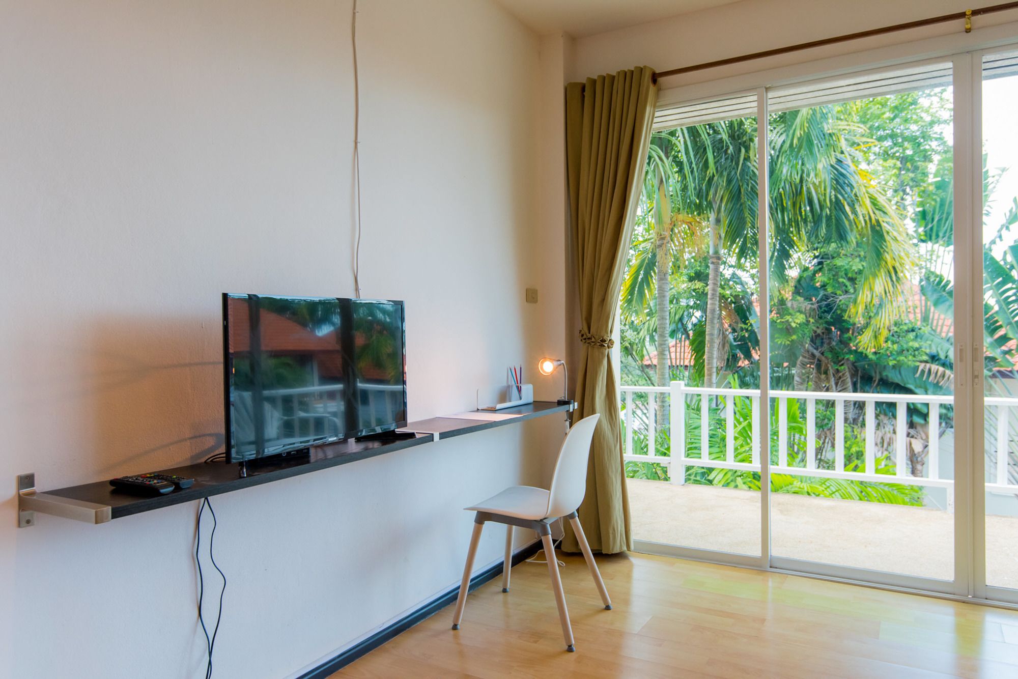 Tananza Pool Villa Nern Khao Phuket