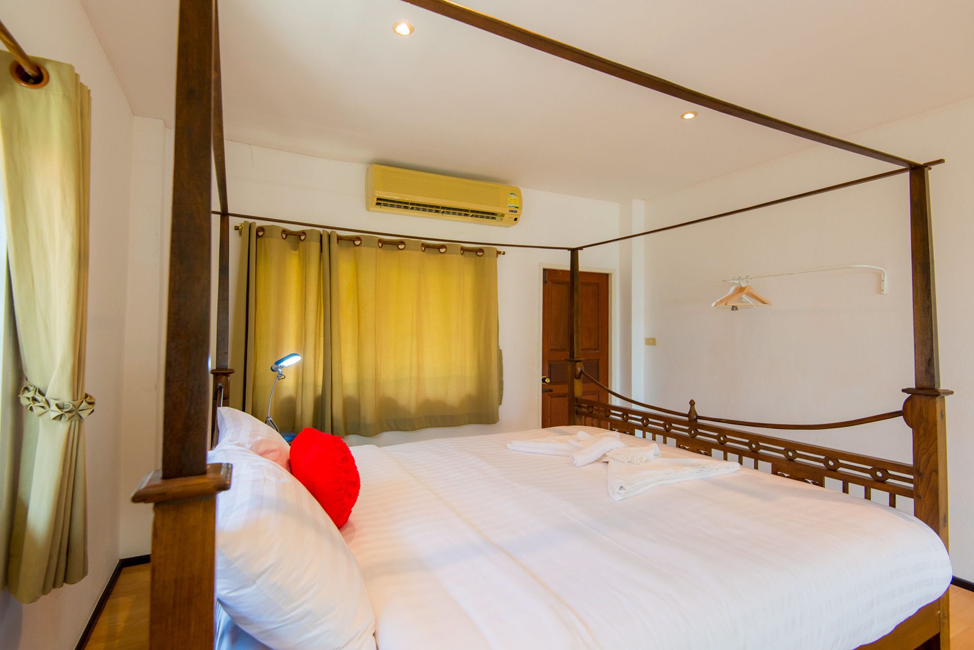 Tananza Pool Villa Nern Khao Phuket