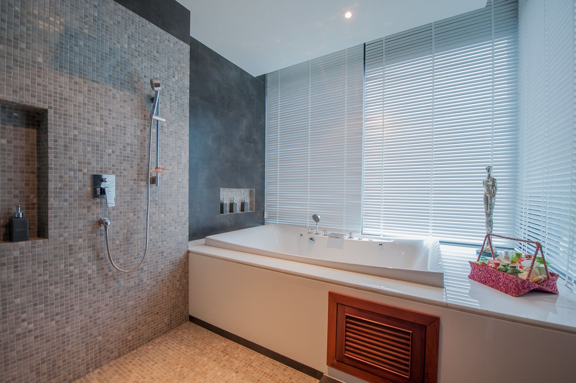 Almali Luxury Residence