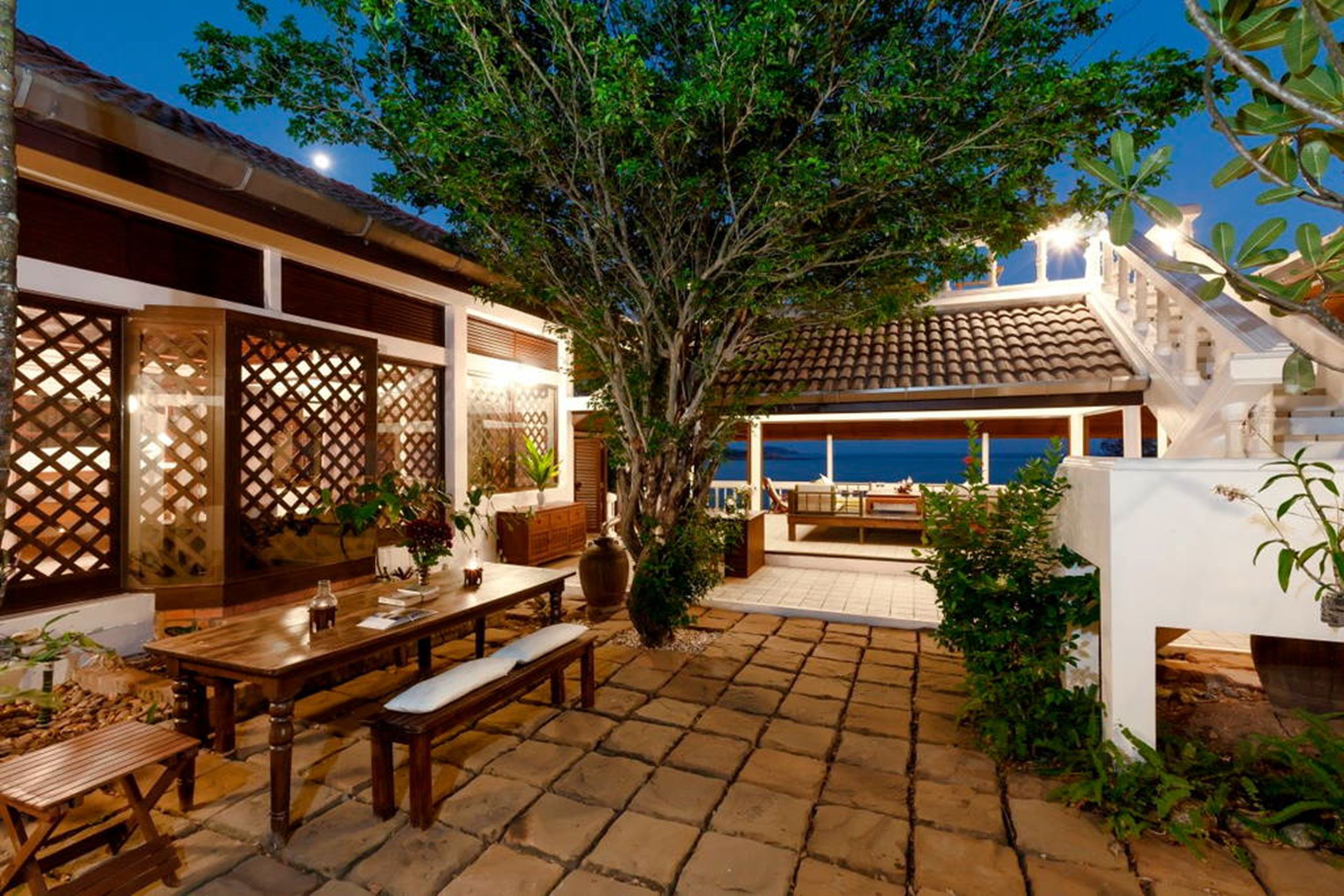 Baan Khunying - Secluded Beachfront