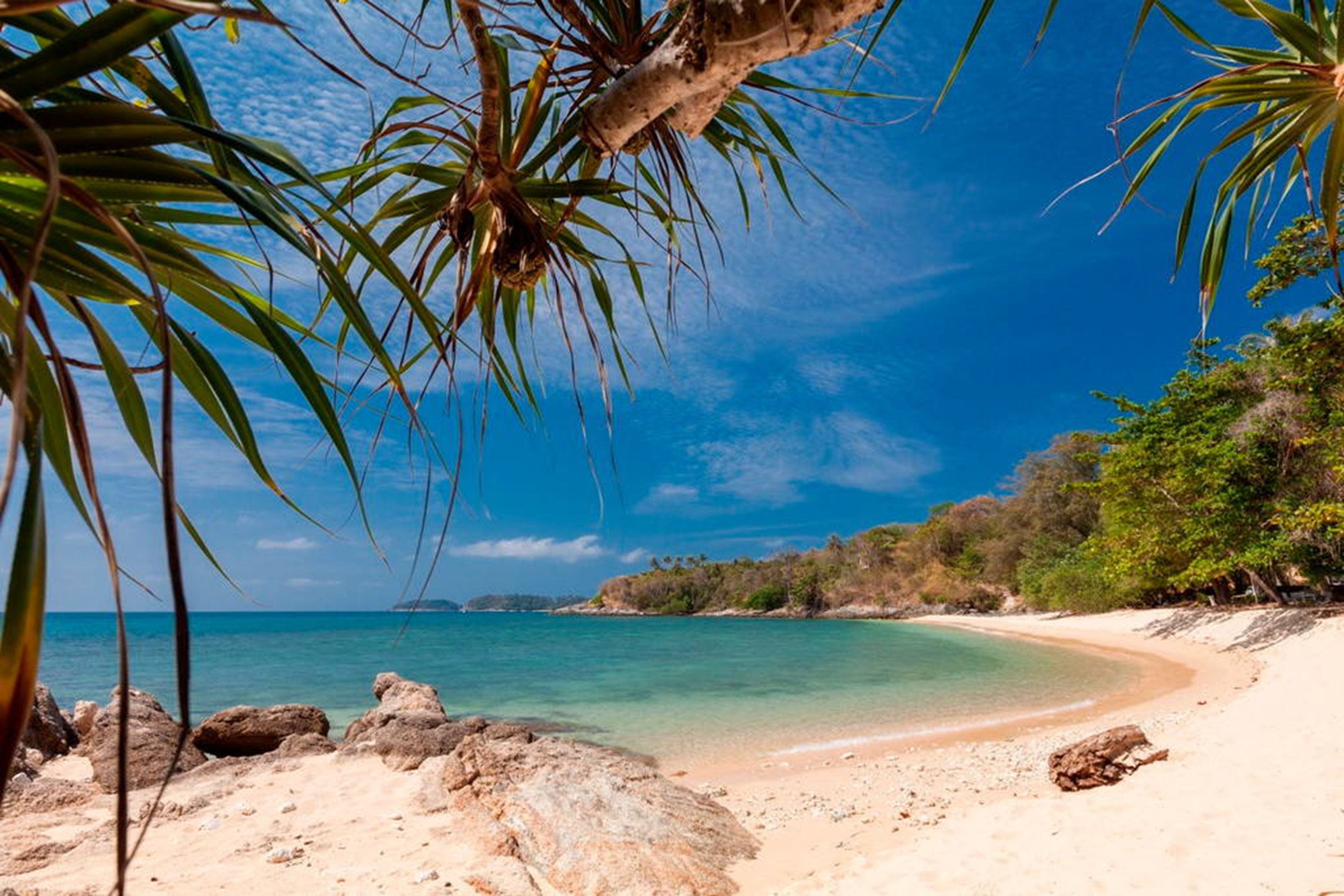 Baan Khunying - Secluded Beachfront