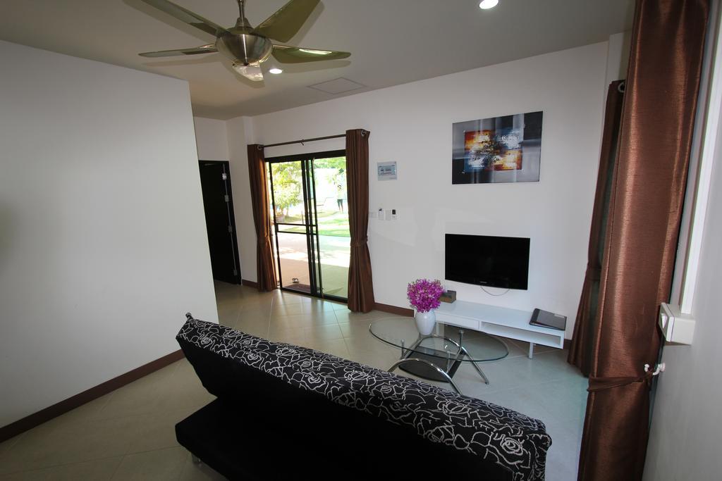 Babylon Pool Villas