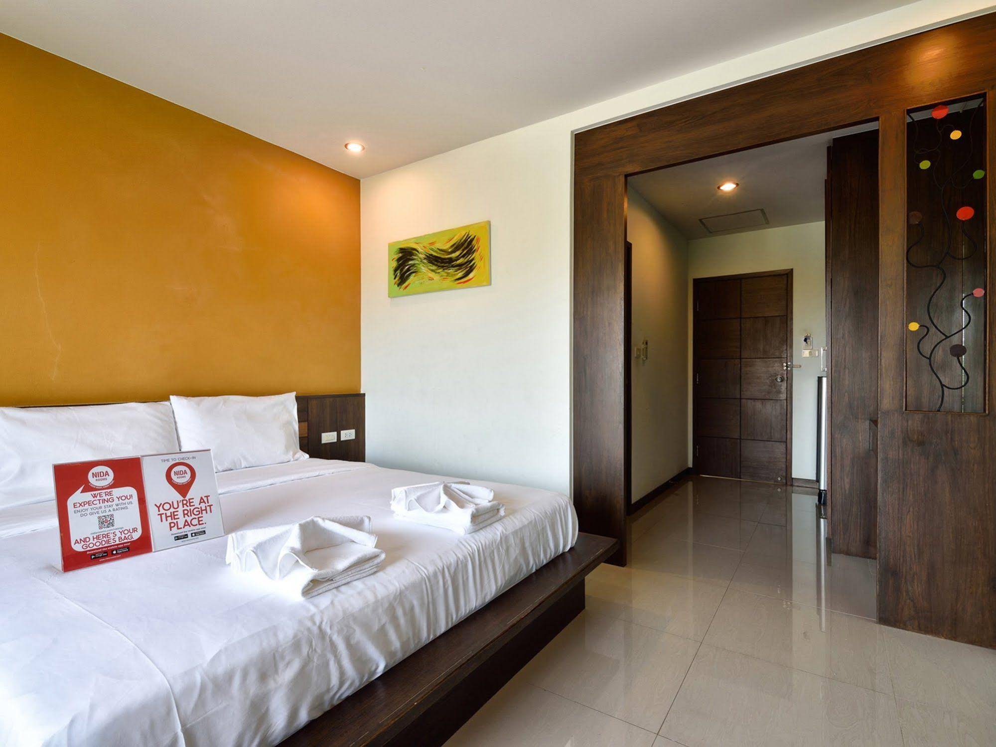Benjamas Place by NIDA Rooms