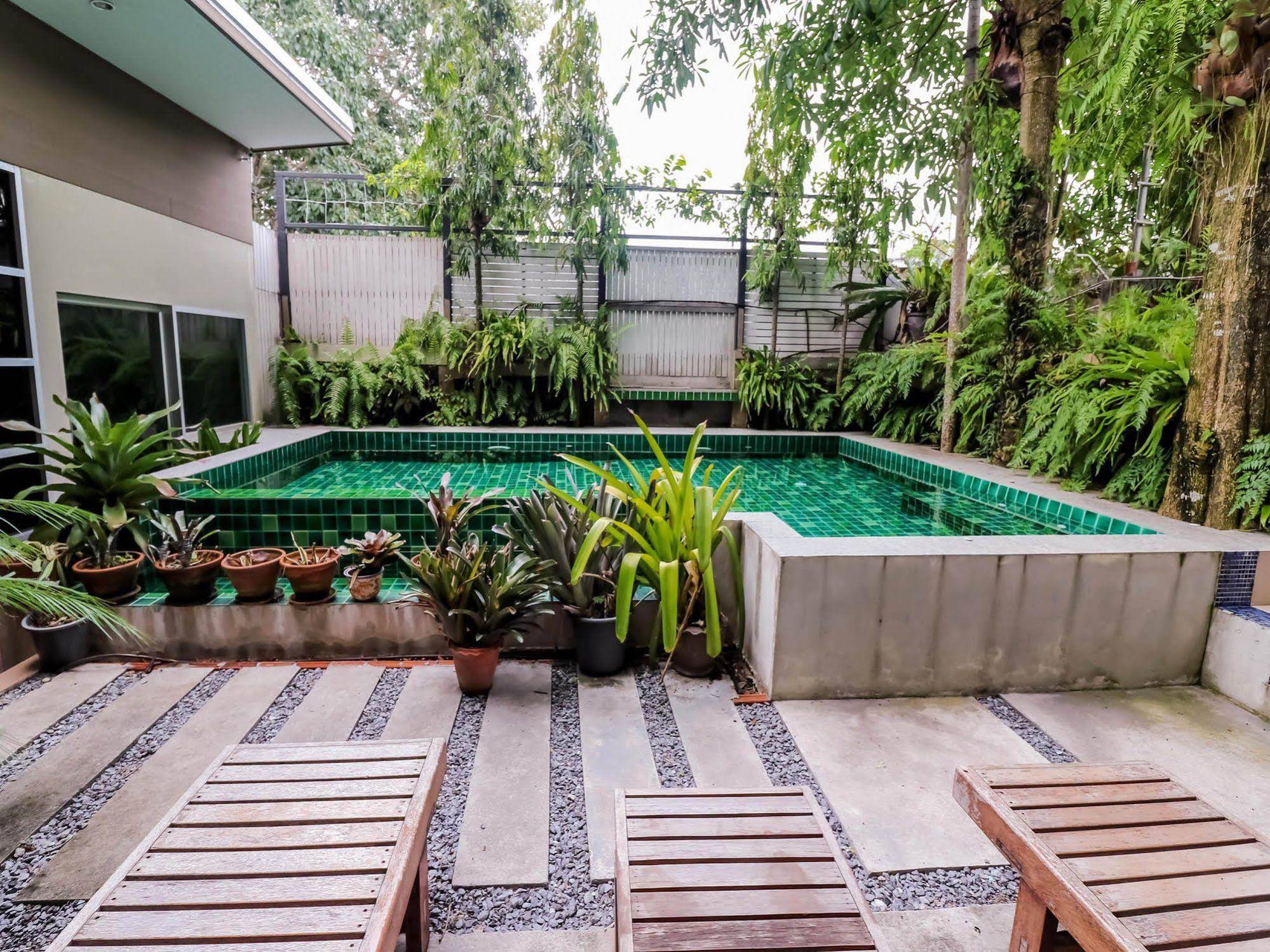 Benjamas Place by NIDA Rooms