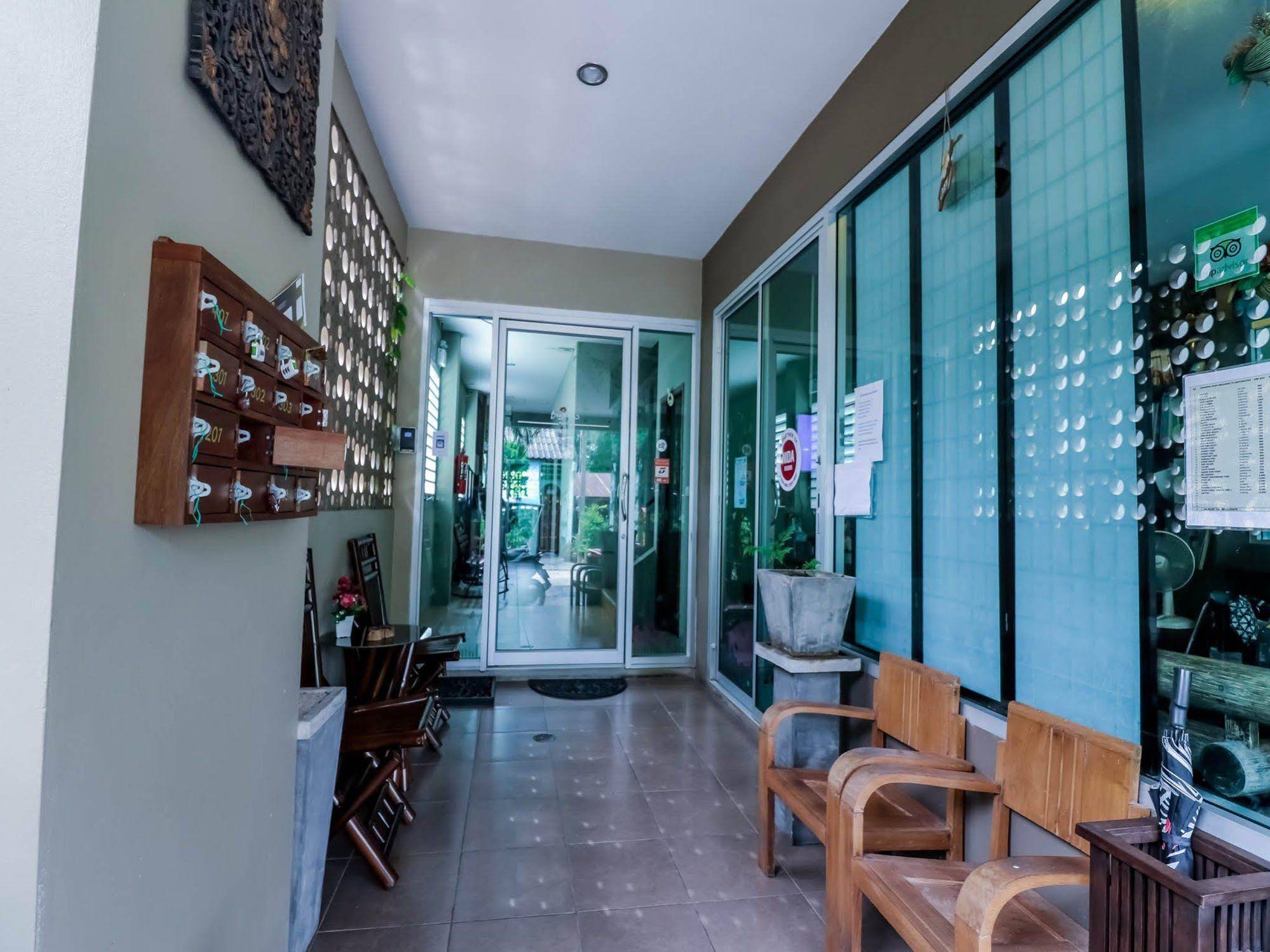 Benjamas Place by NIDA Rooms