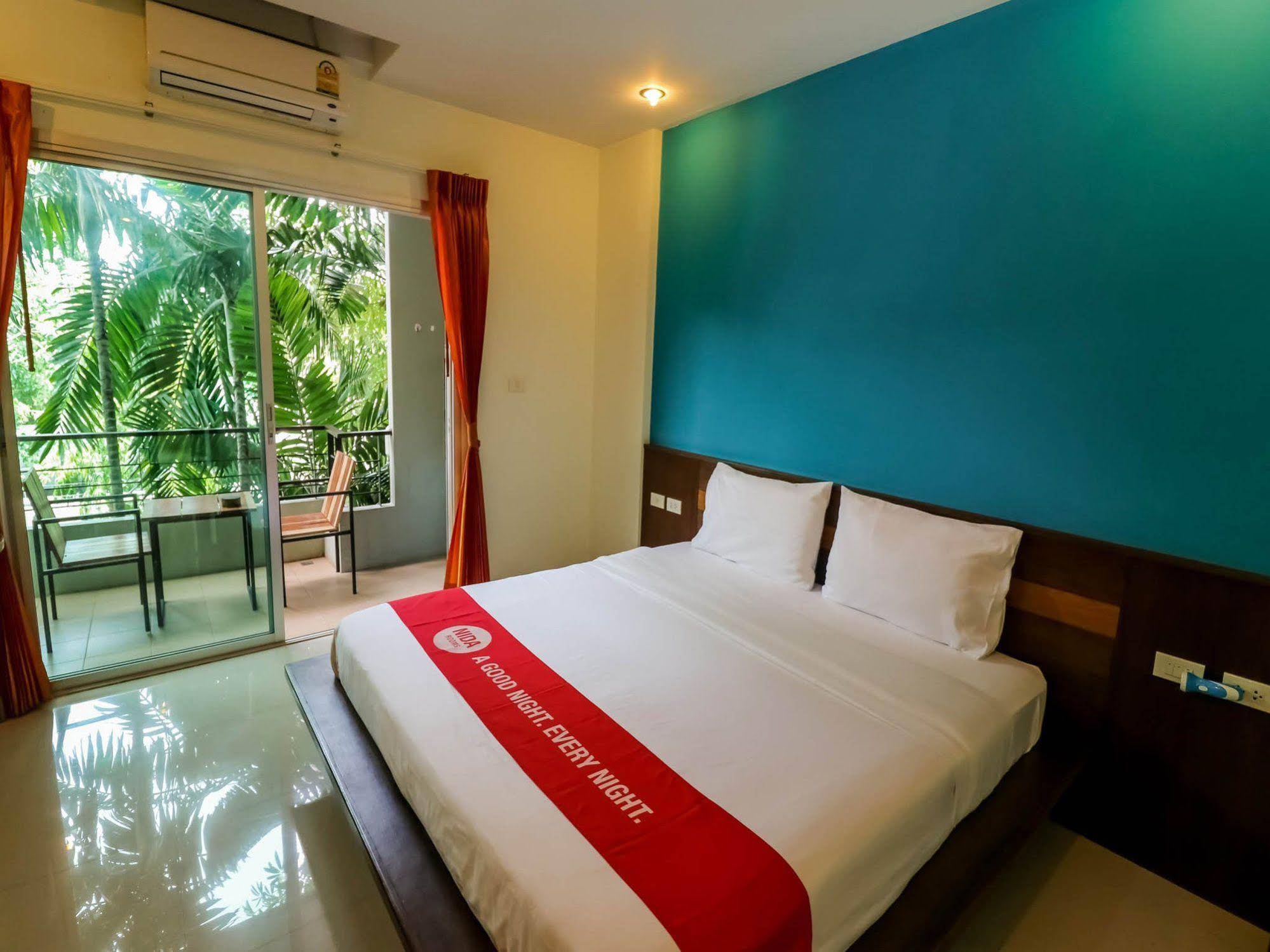 Benjamas Place by NIDA Rooms