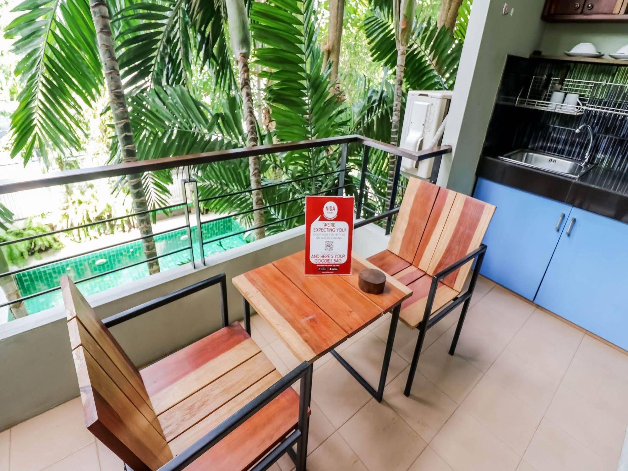 Benjamas Place by NIDA Rooms