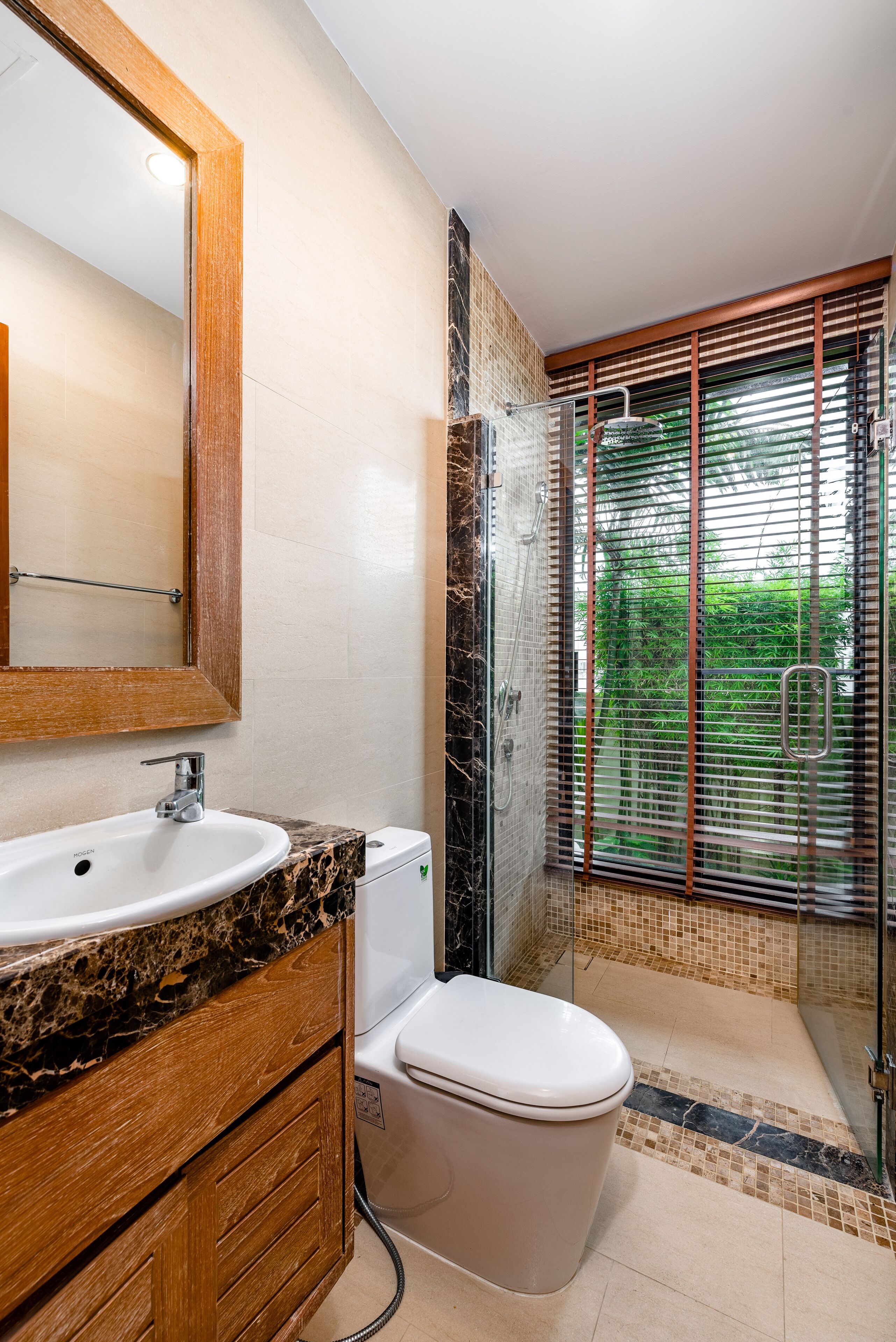 Champagne Pool Villa