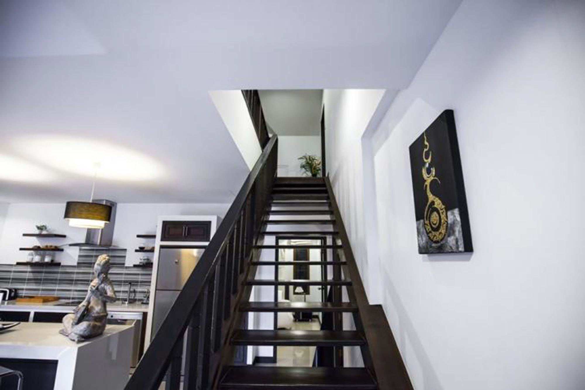Champagne Villa by Jetta