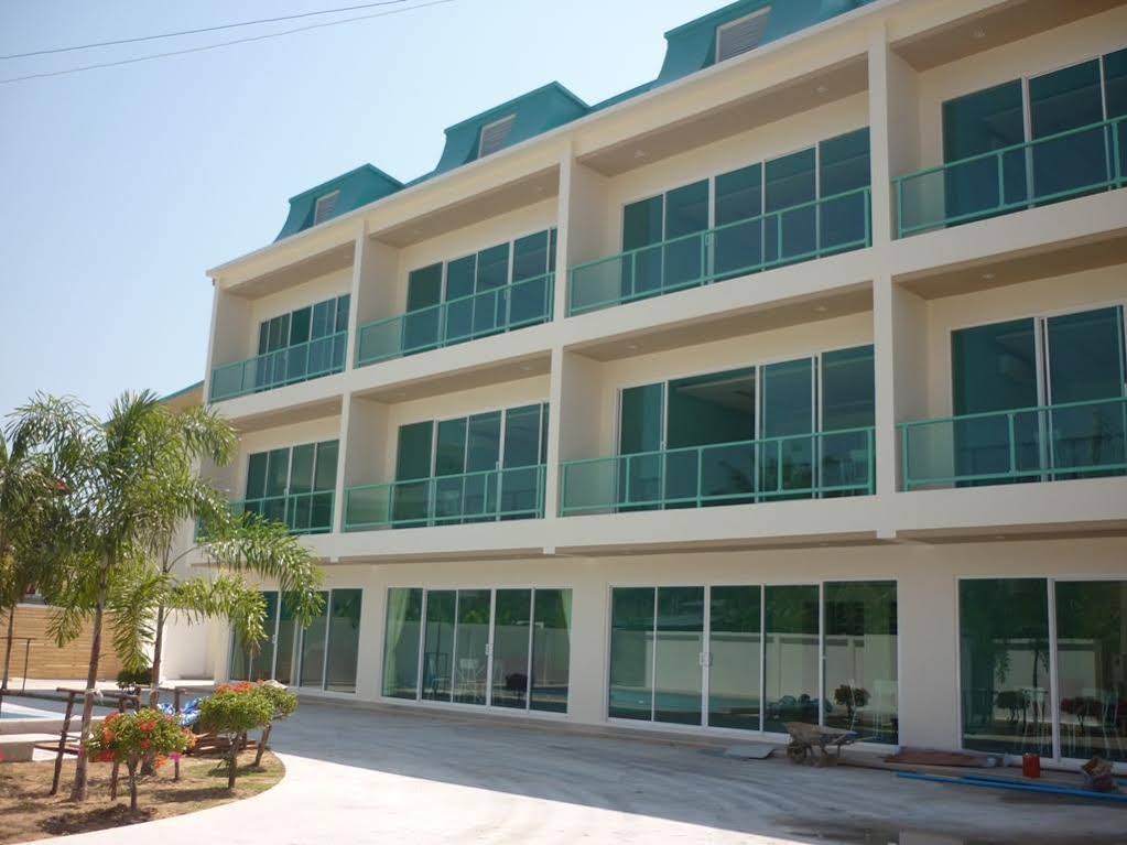 Condor Apartment