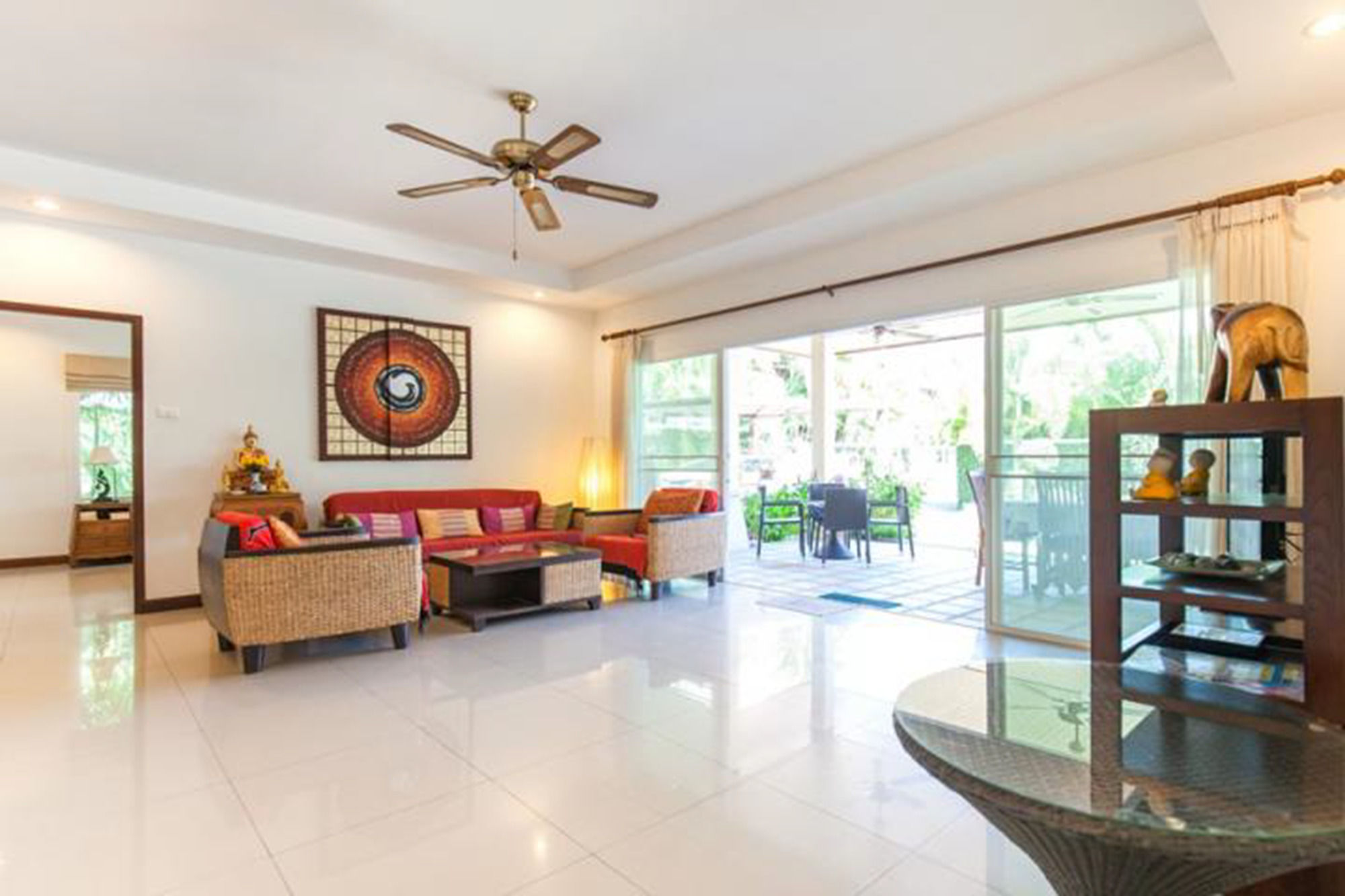 Corton Villa by Jetta