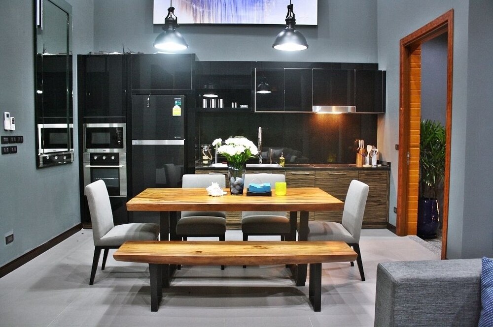 Crystal Villa by Rents In Phuket