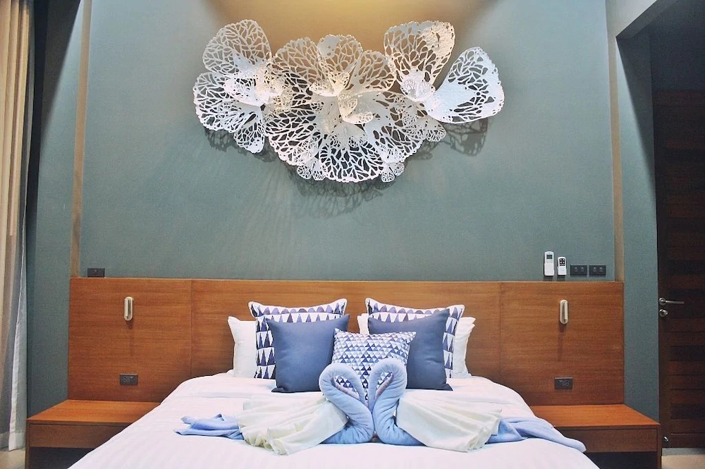 Crystal Villa by Rents In Phuket