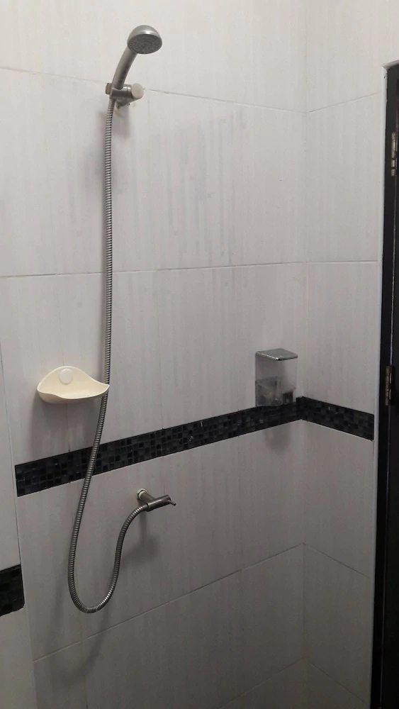 Room 4 Smart Travelers Rawai