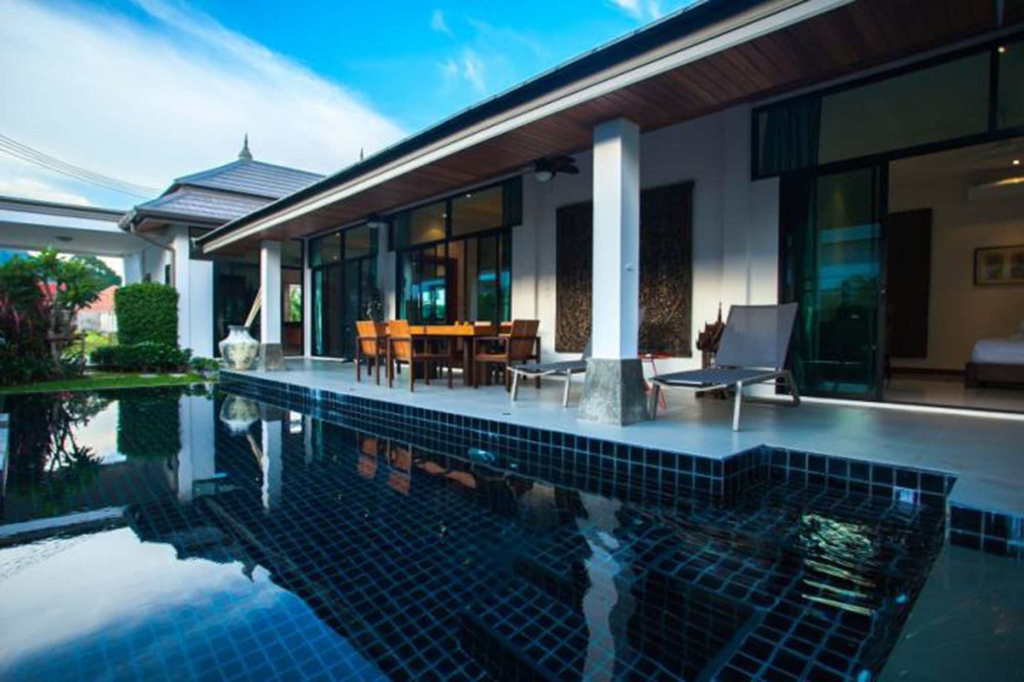 Emotion 1 Villa By Jetta