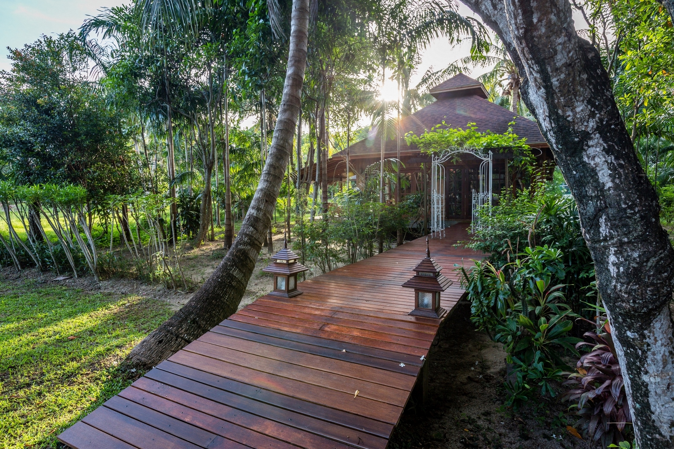 Fisherman Way Beach Resort