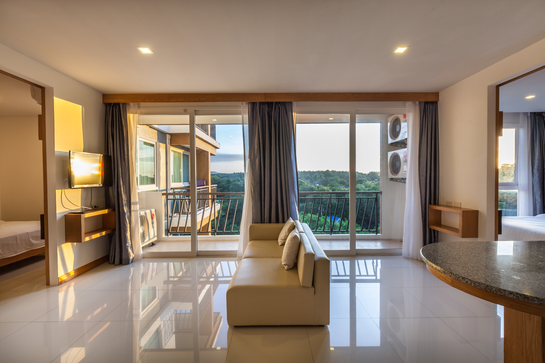 Grand Nai Harn Suites