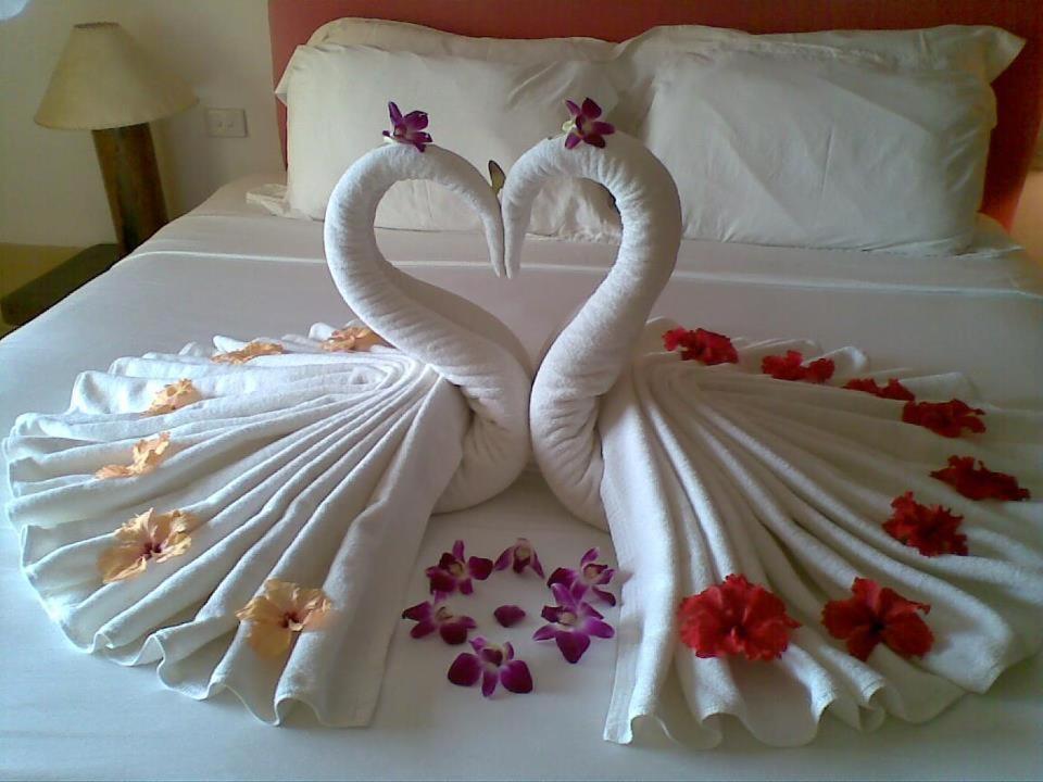 Happy Elephant Resort