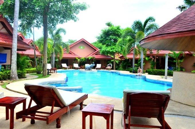 Happy Elephant Resort