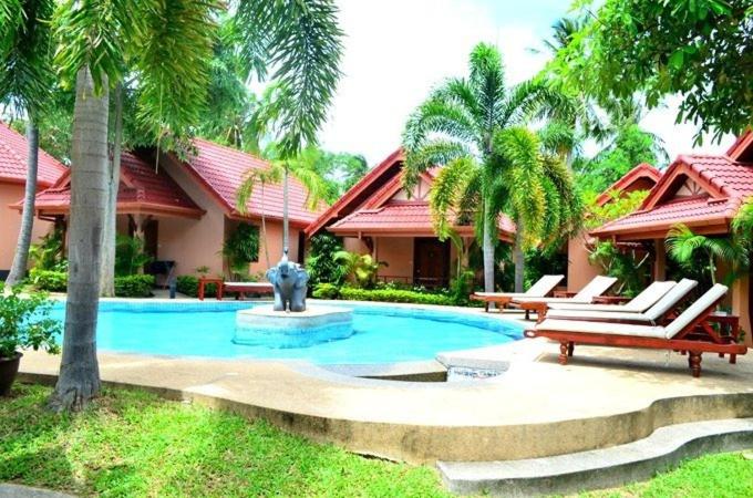 Happy Elephant Resort