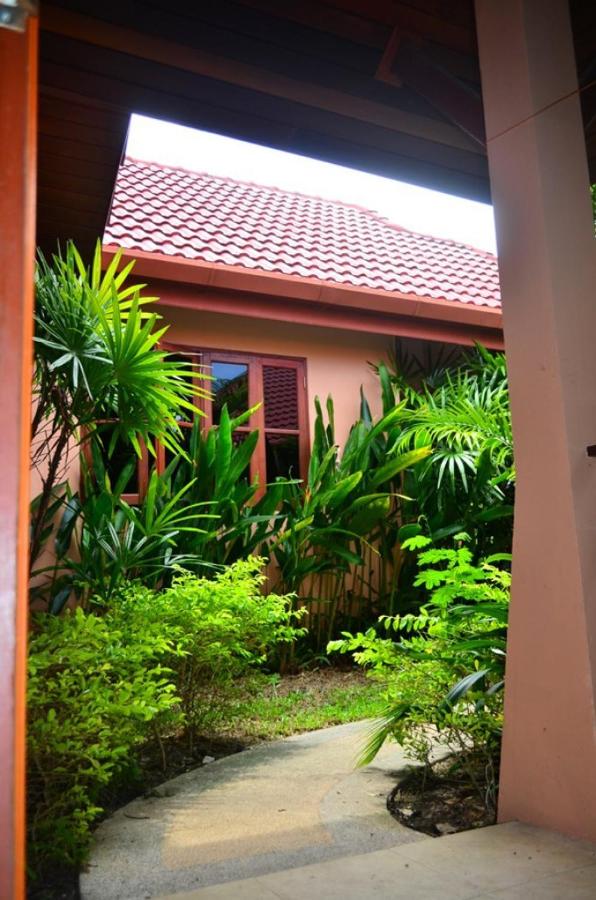 Happy Elephant Resort