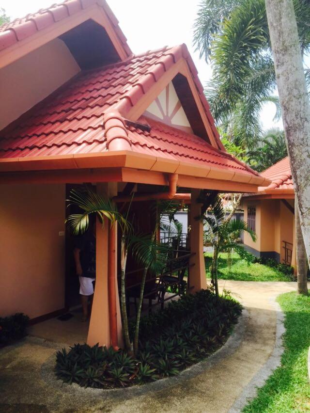 Happy Elephant Resort